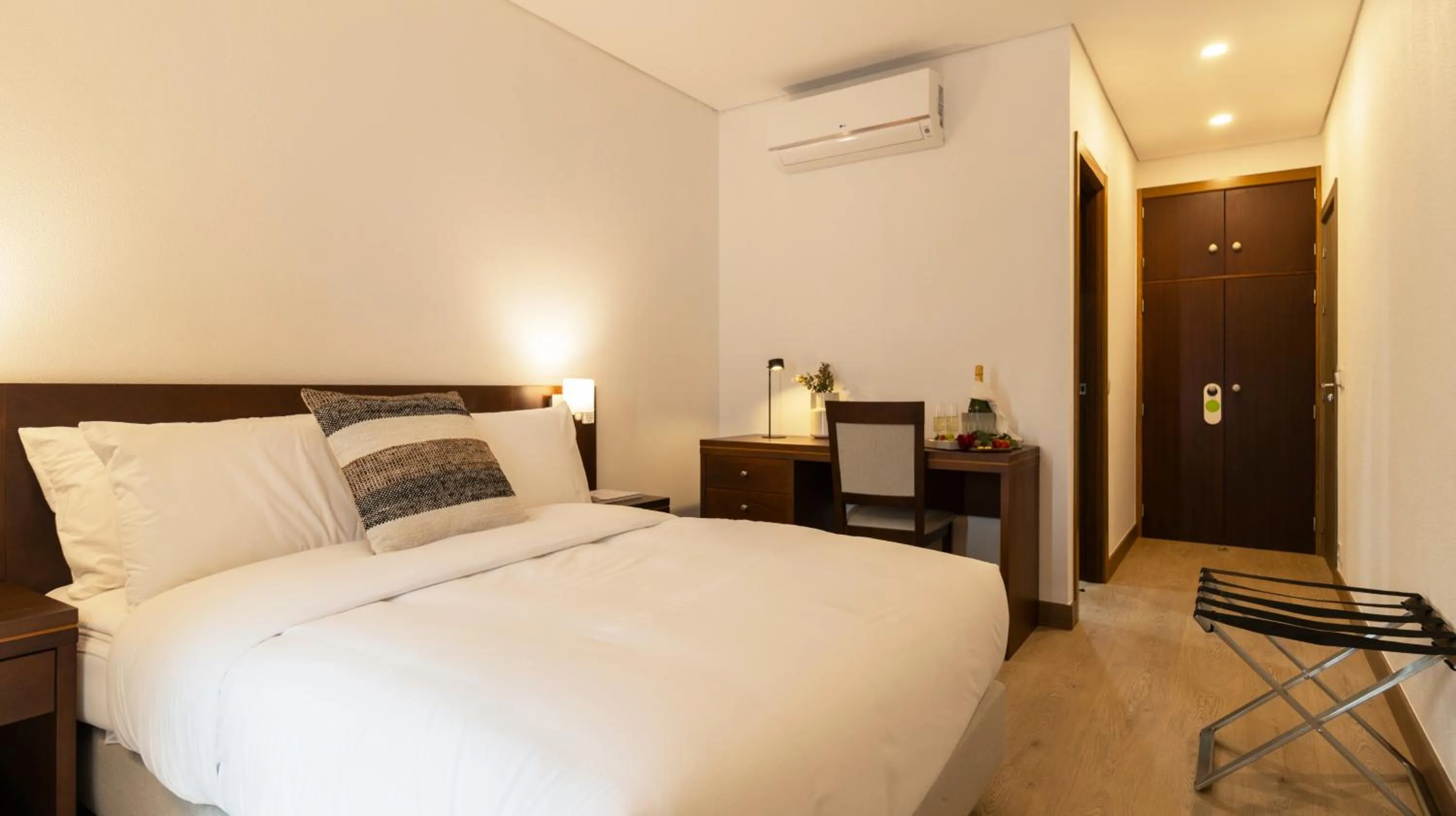 Bed in Albergaria Quim Barreiros