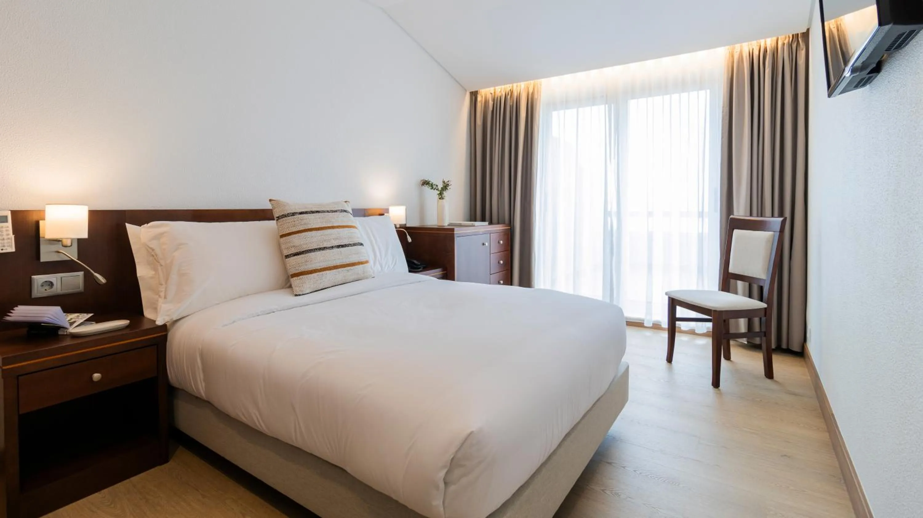 Bed in Albergaria Quim Barreiros