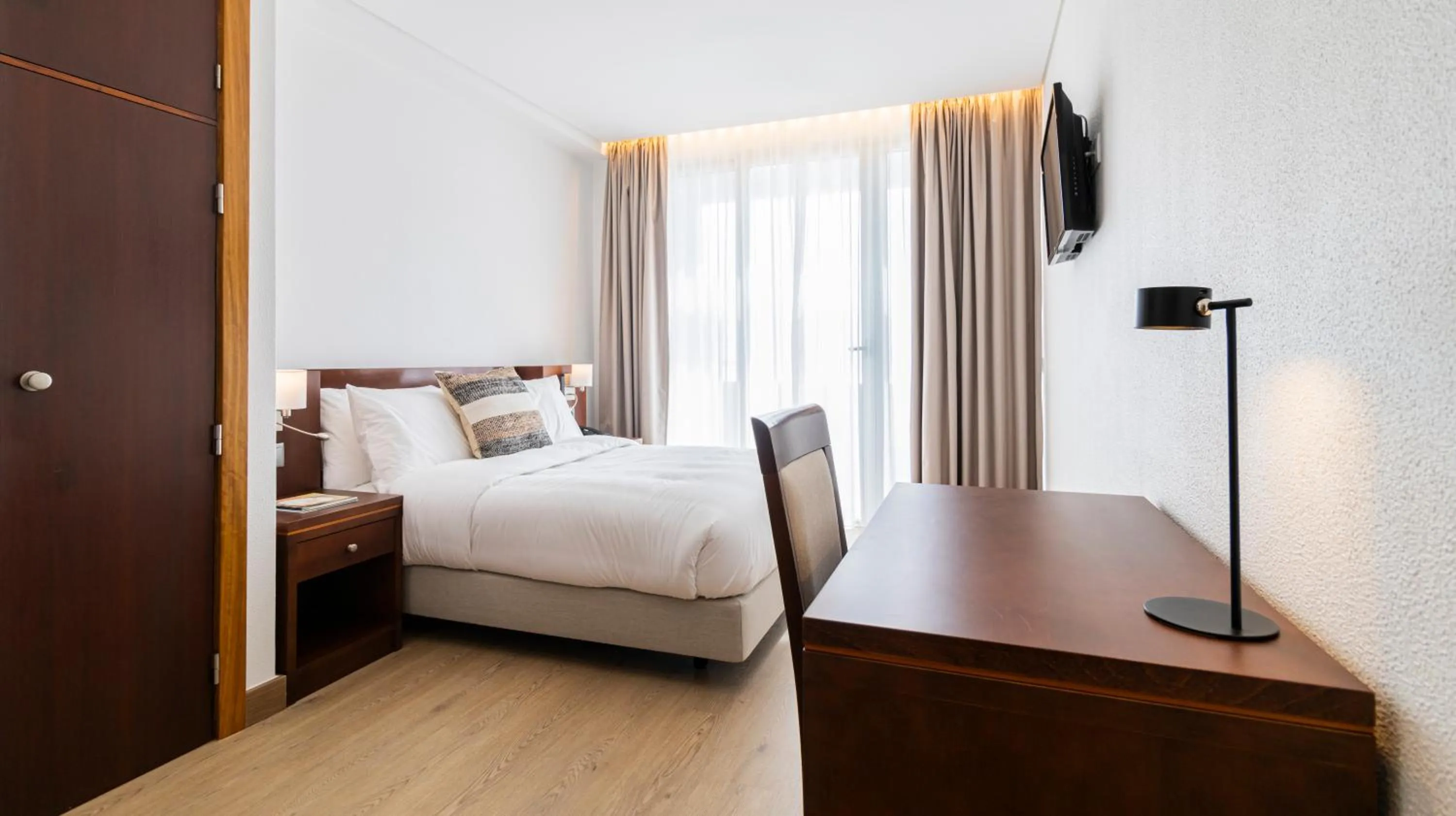 Bed in Albergaria Quim Barreiros