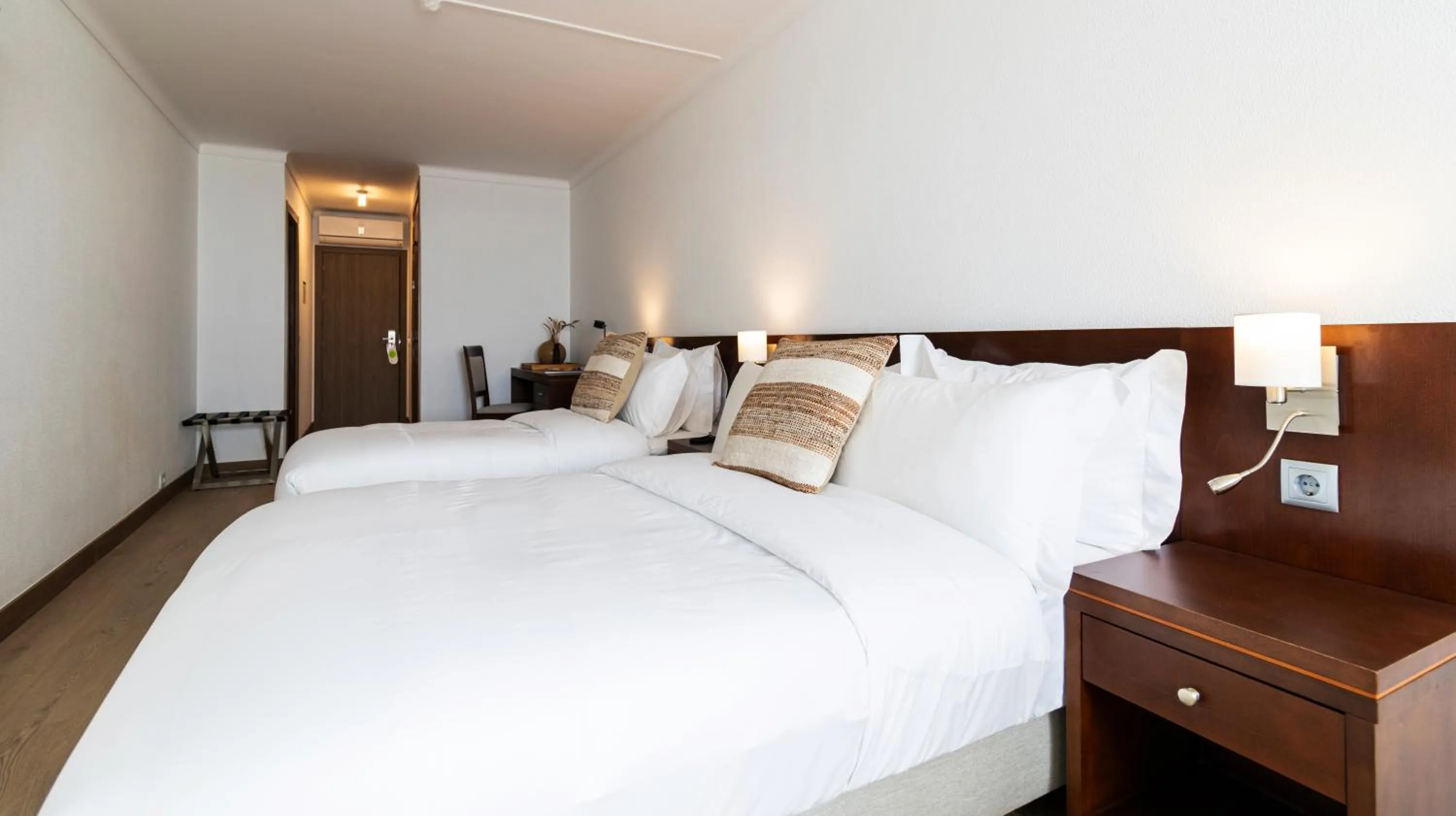 Bed in Albergaria Quim Barreiros