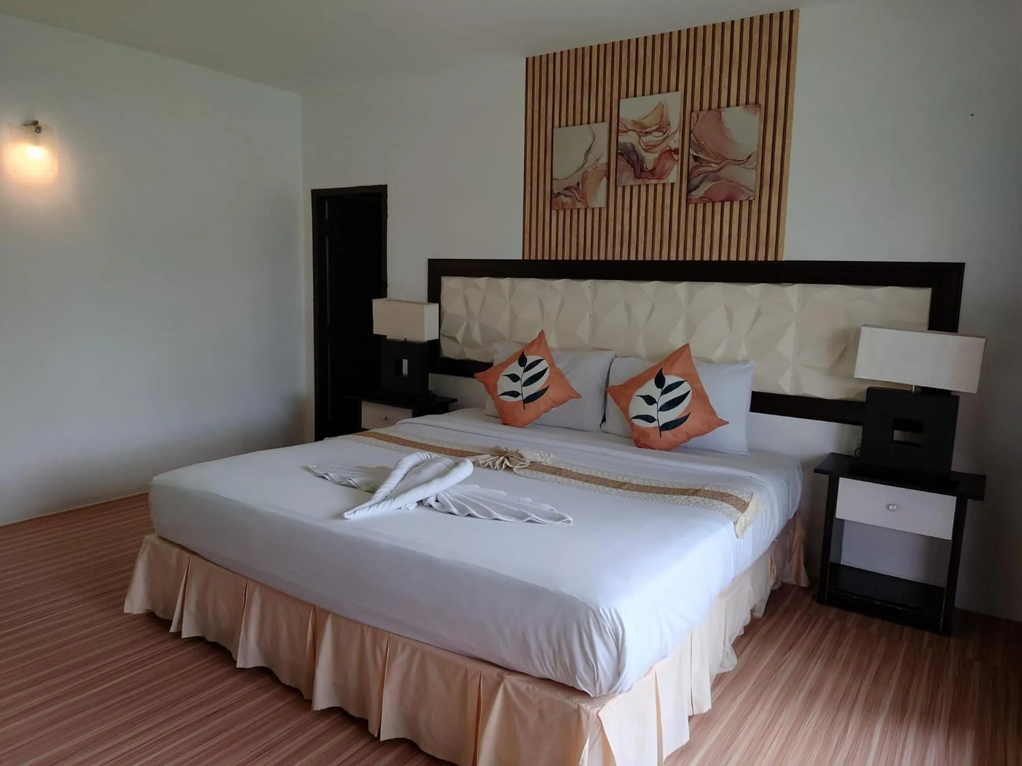 Bed in On The Hill Karon Resort