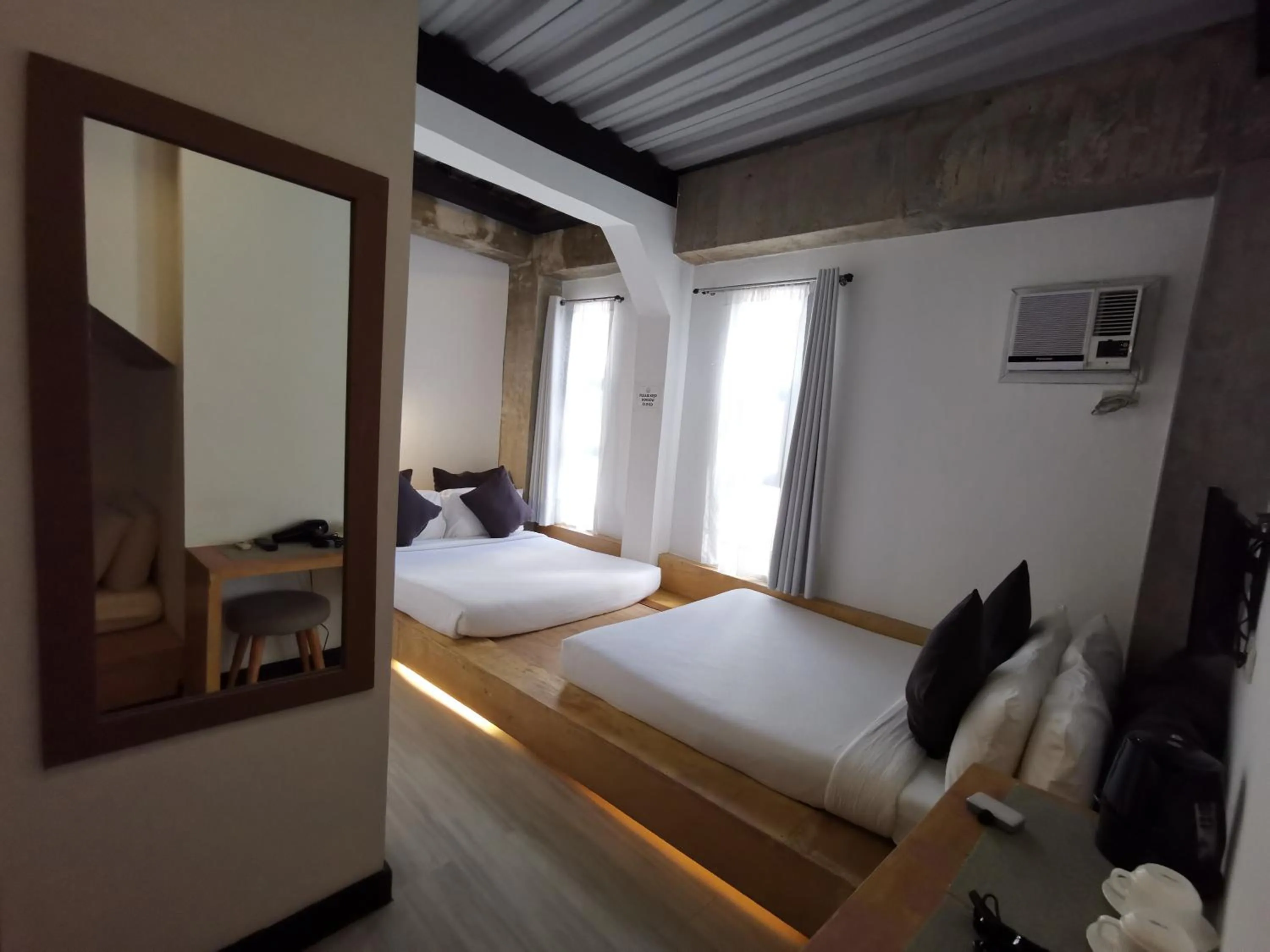 Bedroom, Bed in Urban Boutique Hotel