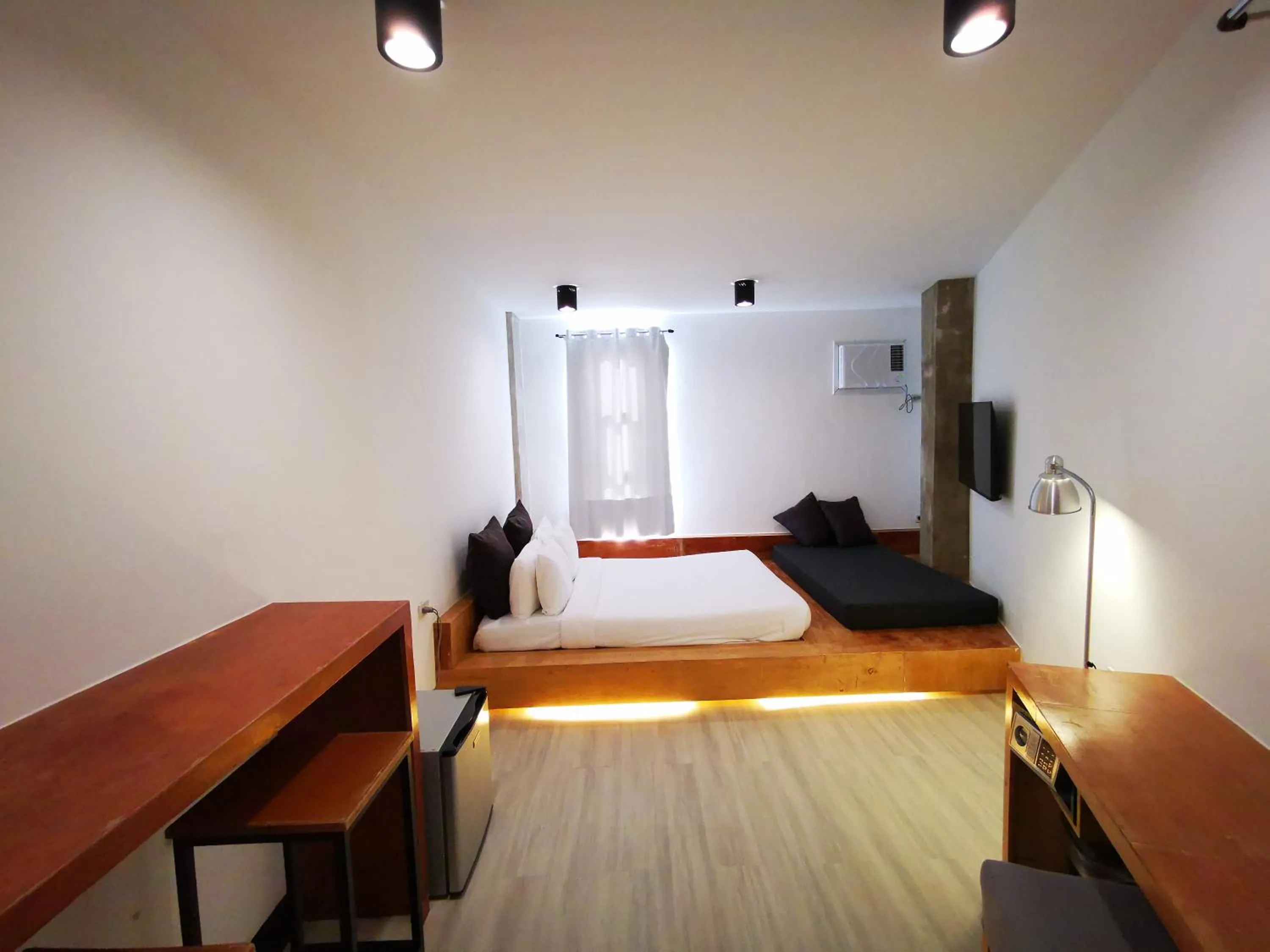 Bedroom, Bed in Urban Boutique Hotel