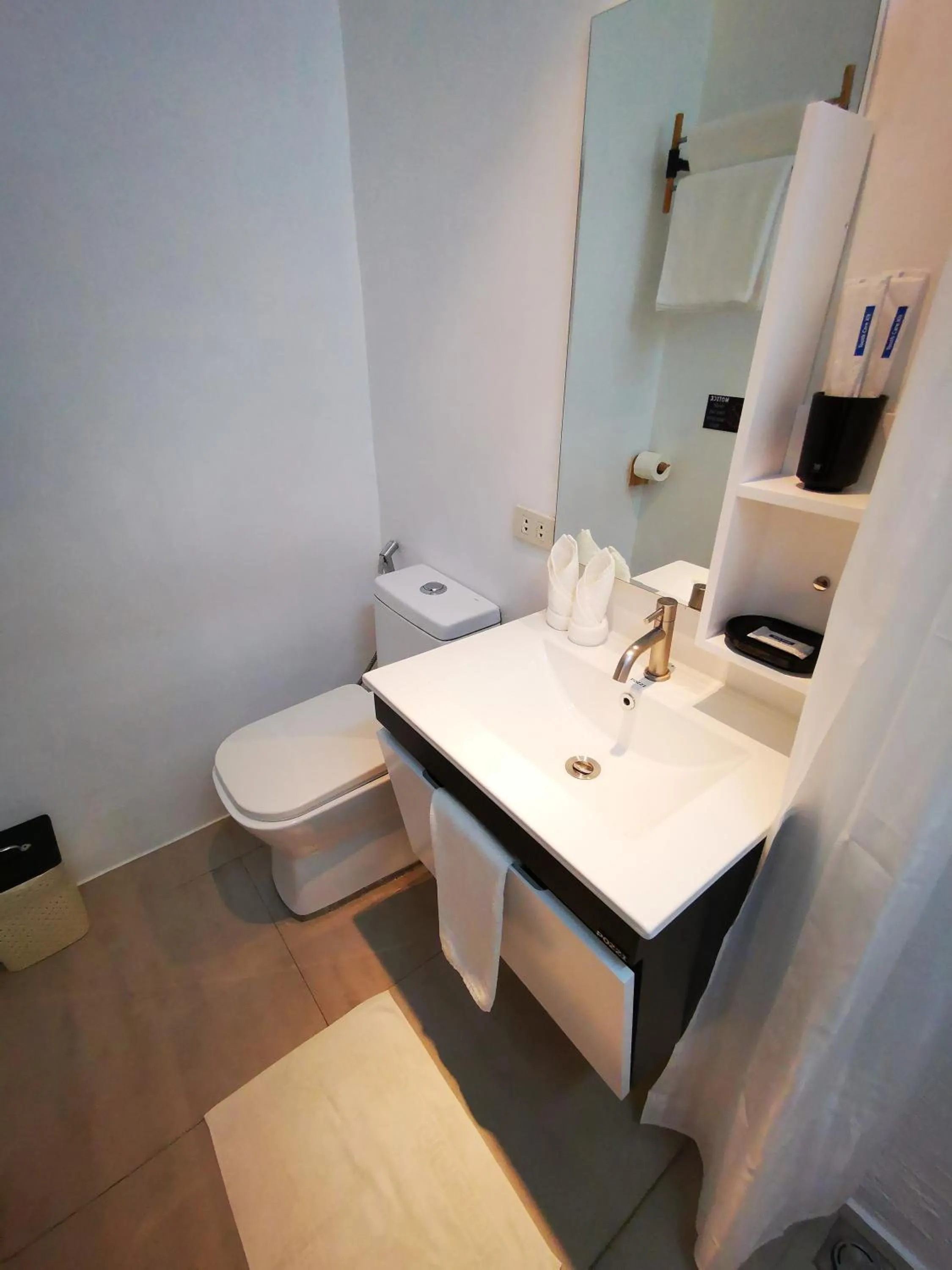 Toilet in Urban Boutique Hotel