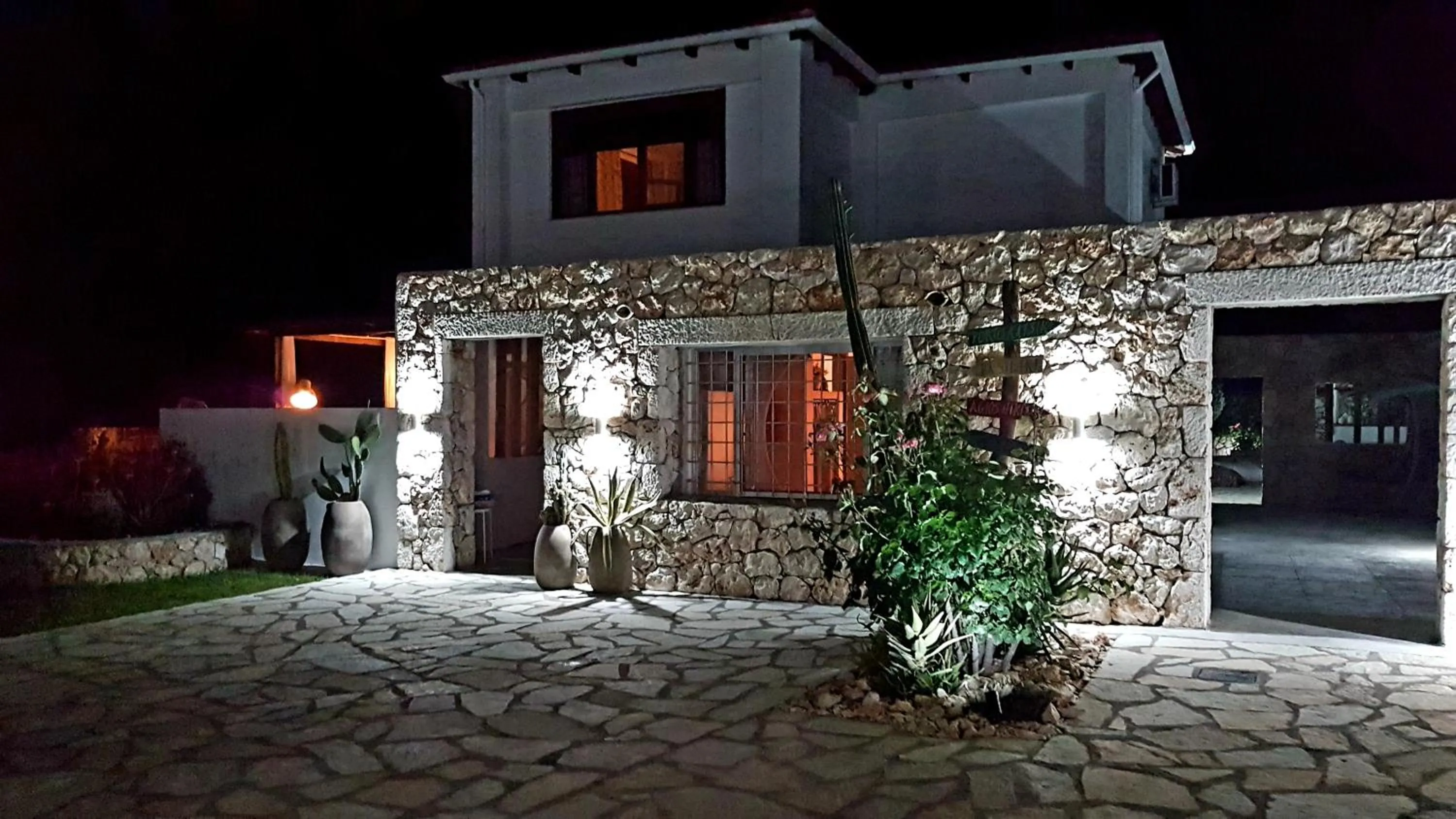 Facade/entrance in Luxury Villa Athina