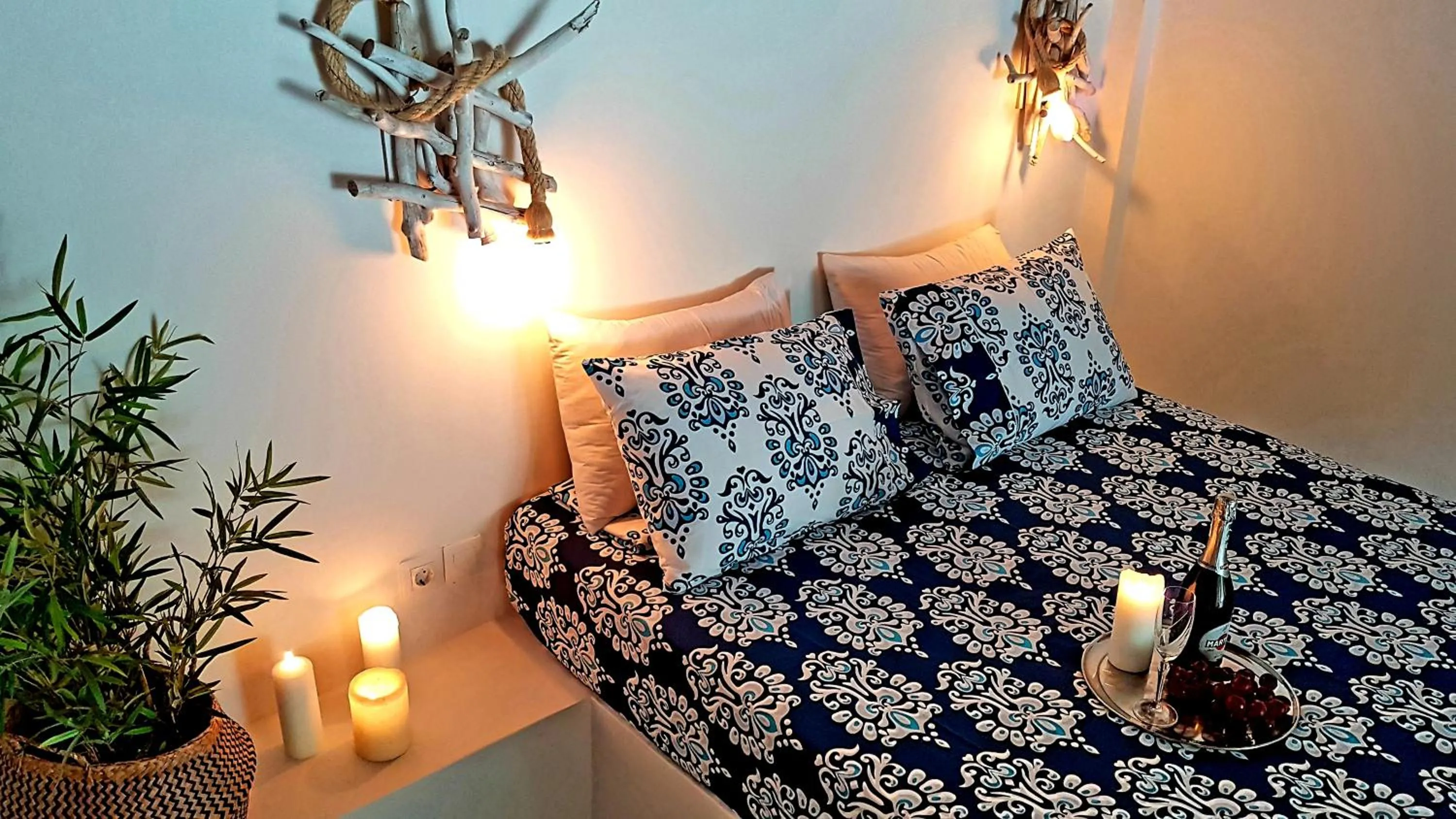 Bed in Luxury Villa Athina