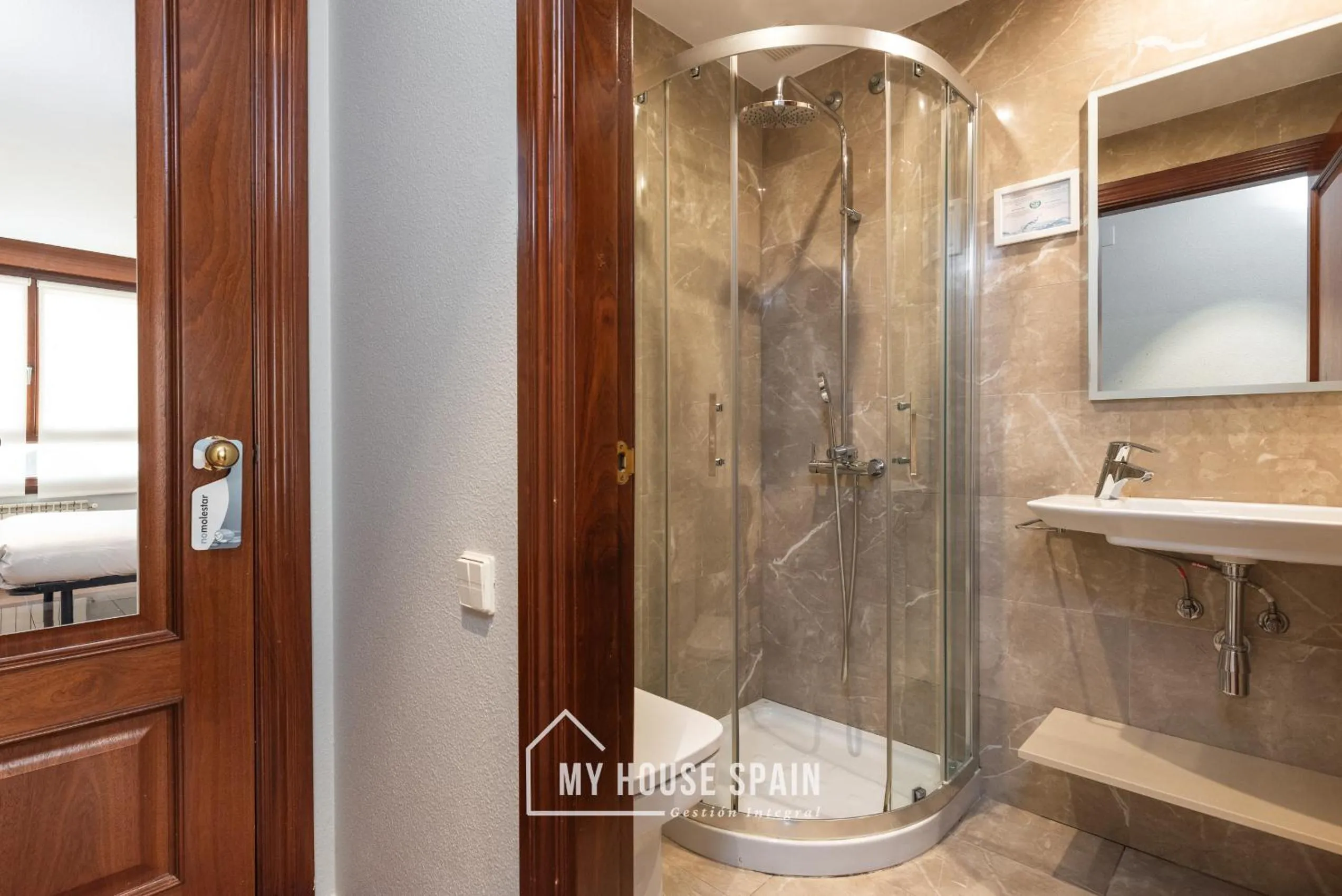 Bathroom in Hotel Playa Poniente