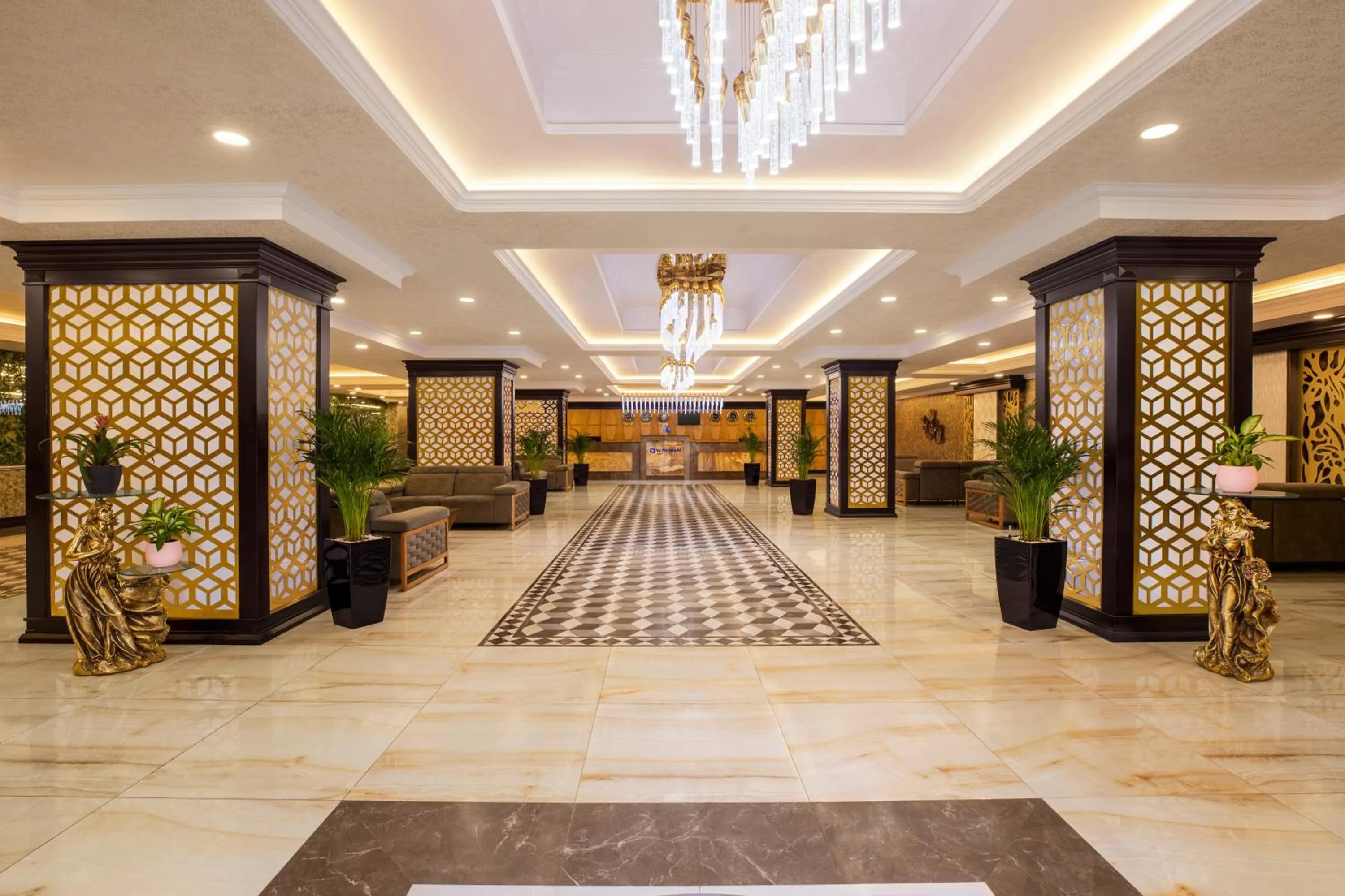 Lobby or reception in Wyndham Baku