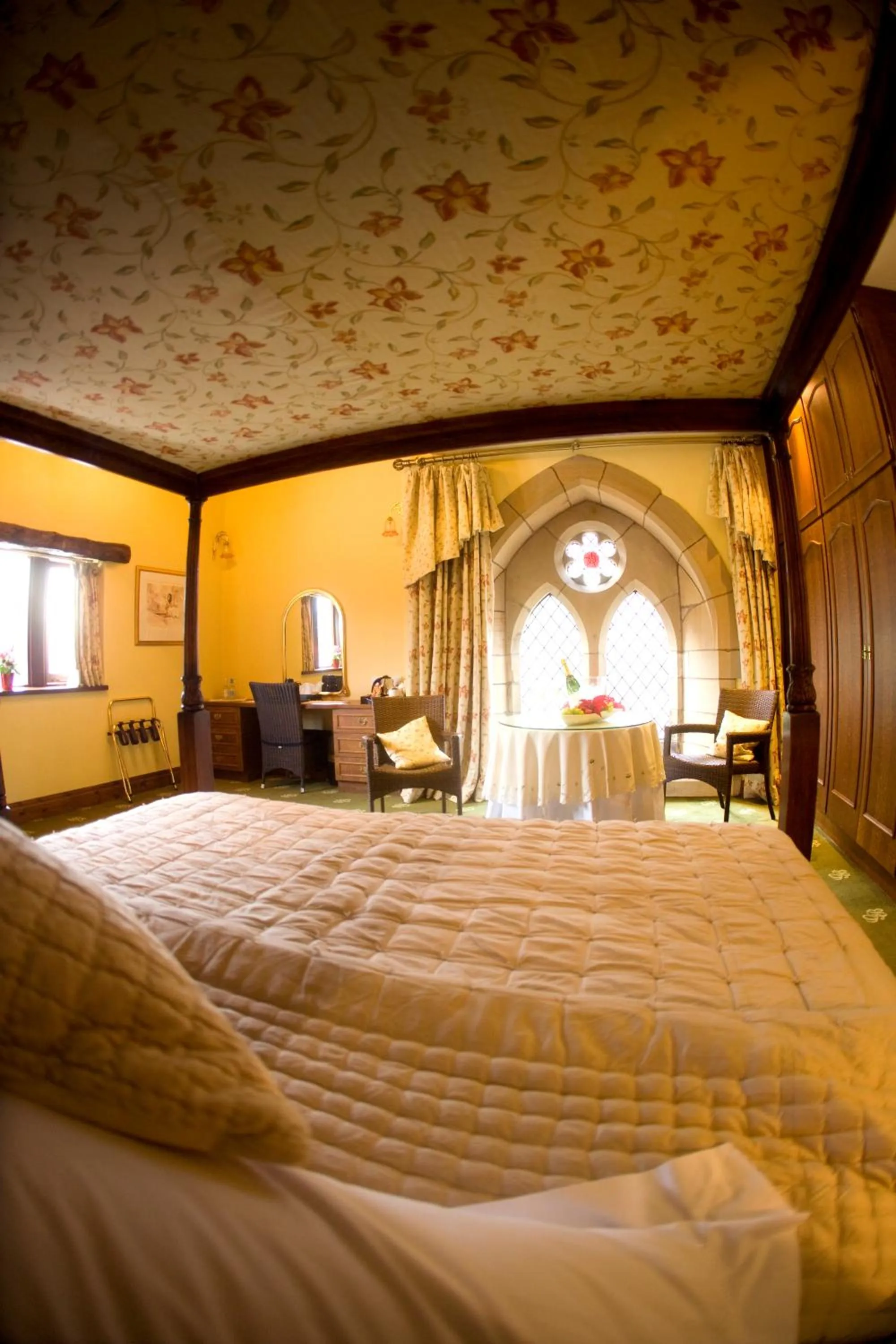 Bedroom in Gibbon Bridge Hotel