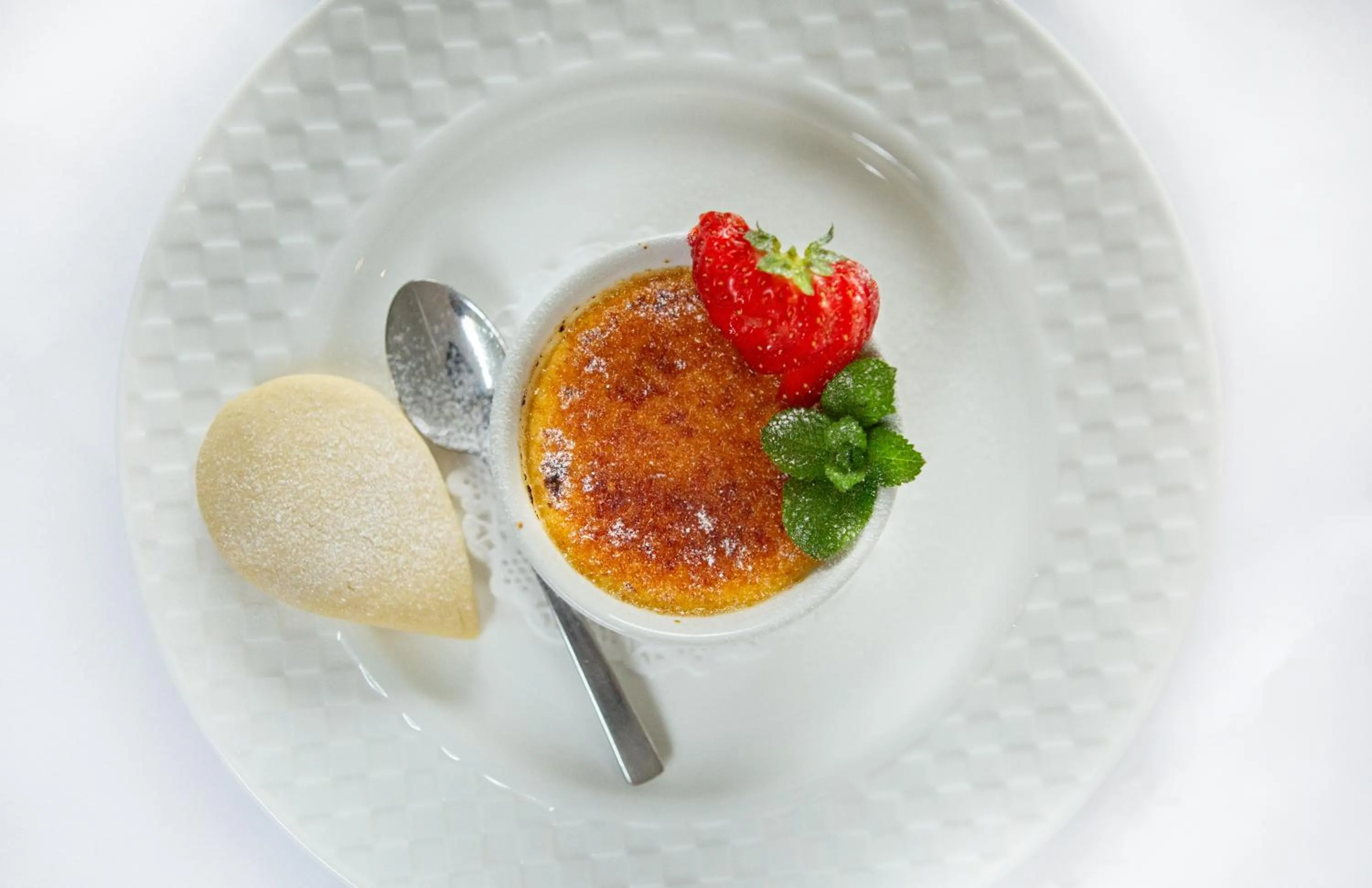 Restaurant/places to eat in Gibbon Bridge Hotel