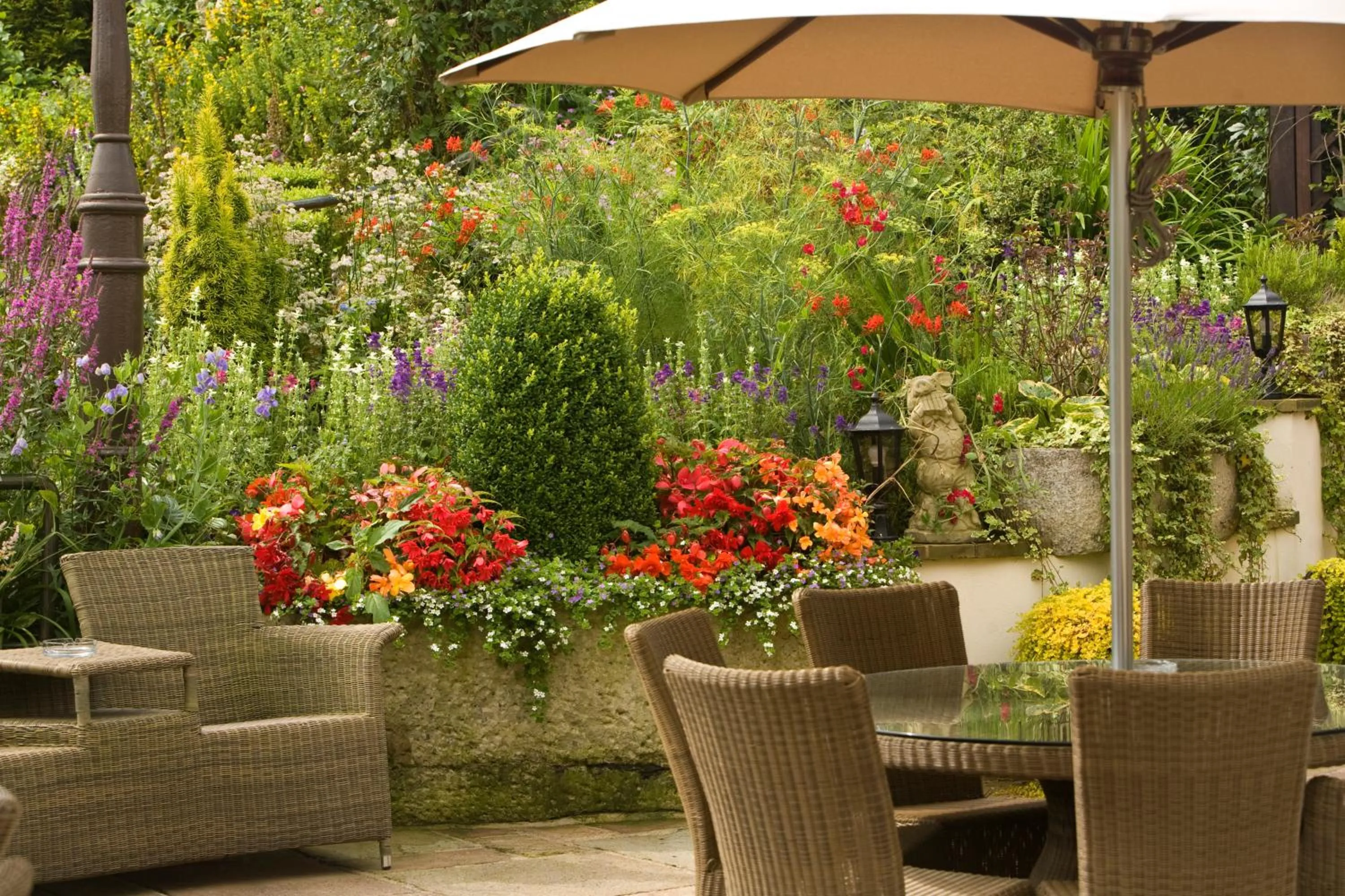 Patio in Gibbon Bridge Hotel