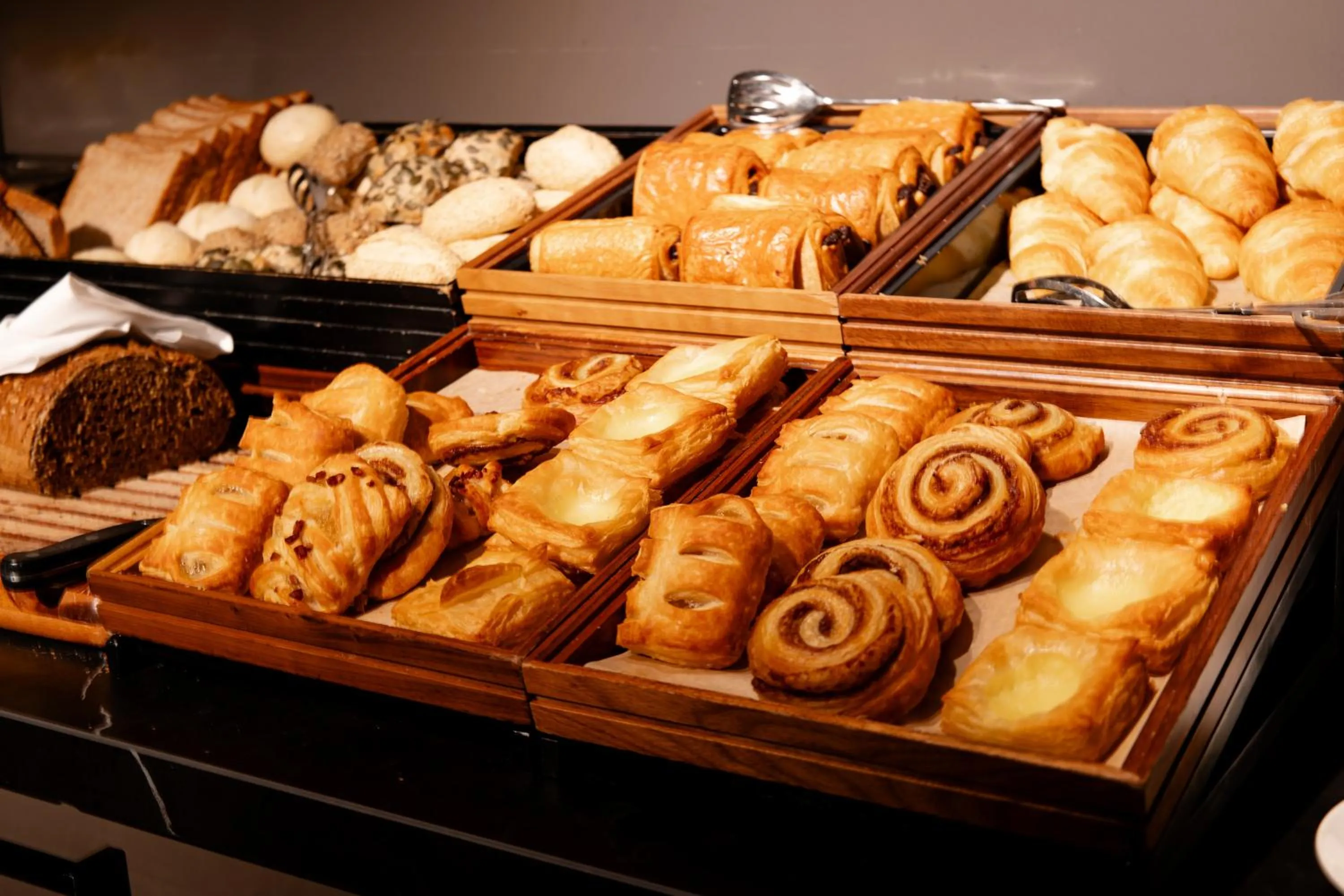 Breakfast in Pillows City Hotel Brussels Centre