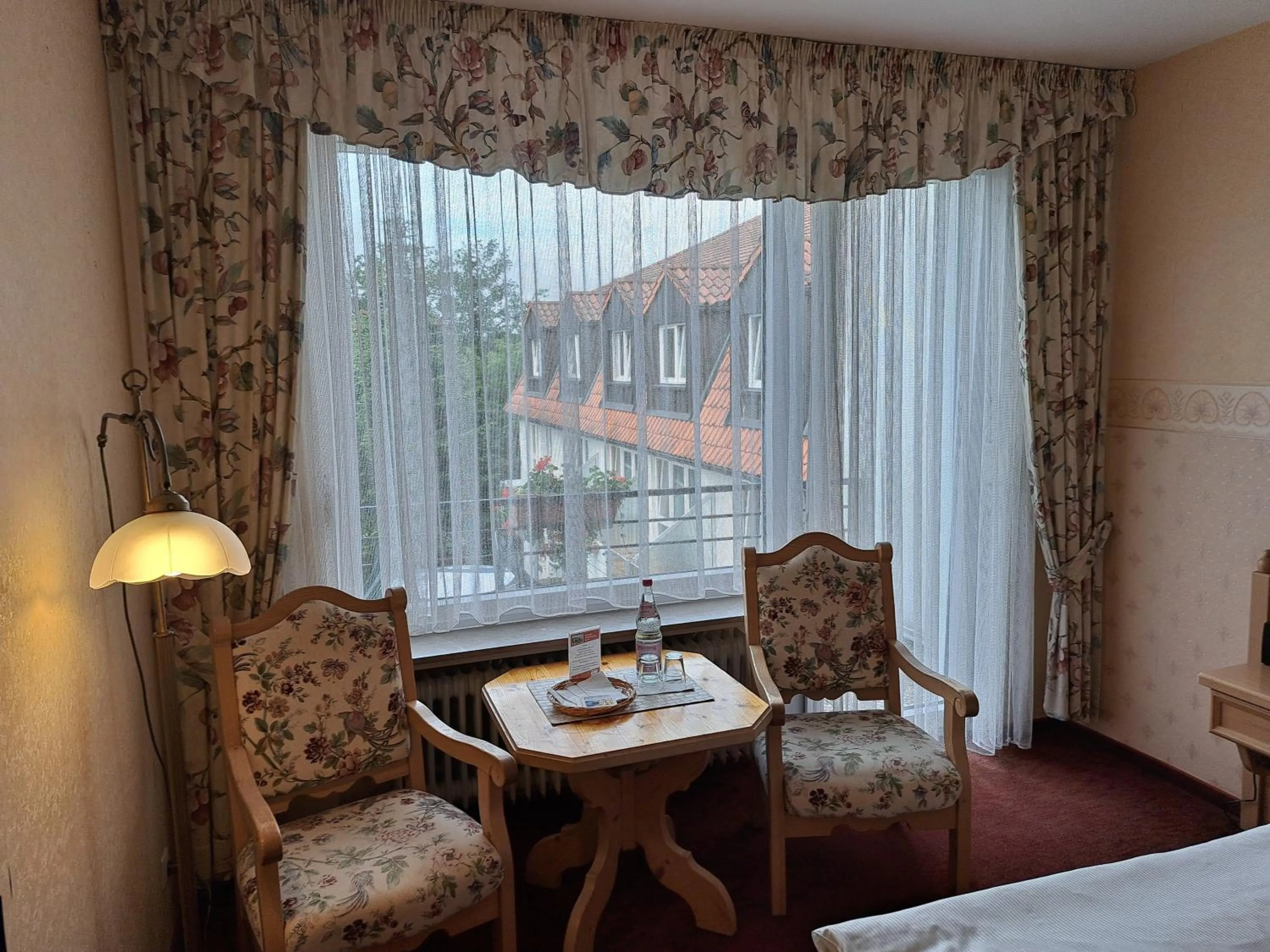 Balcony/Terrace, Bed in Aktivhotel Heikenberg in Bad Lauterberg