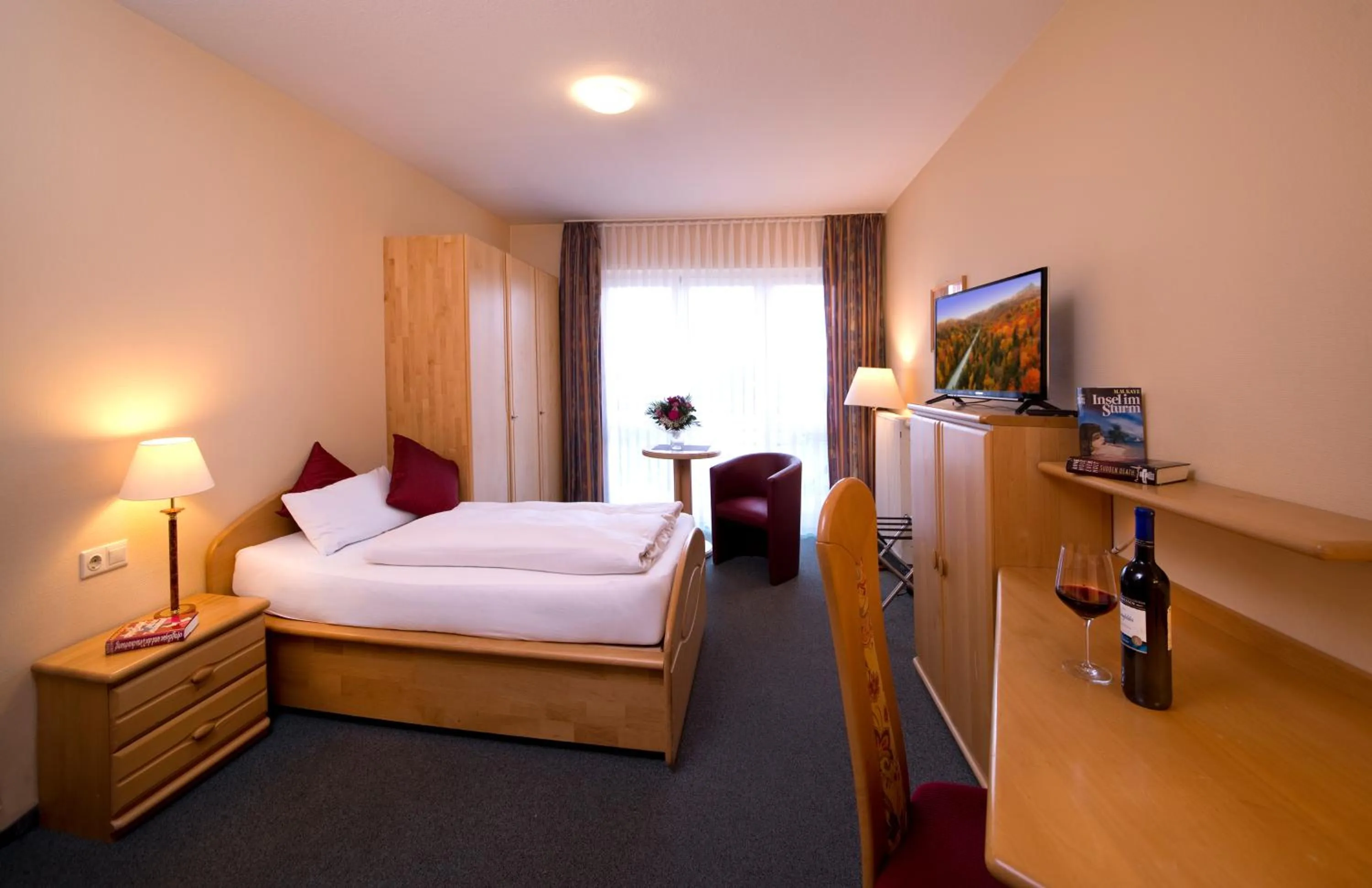 Photo of the whole room, Bed in Aktivhotel Heikenberg in Bad Lauterberg