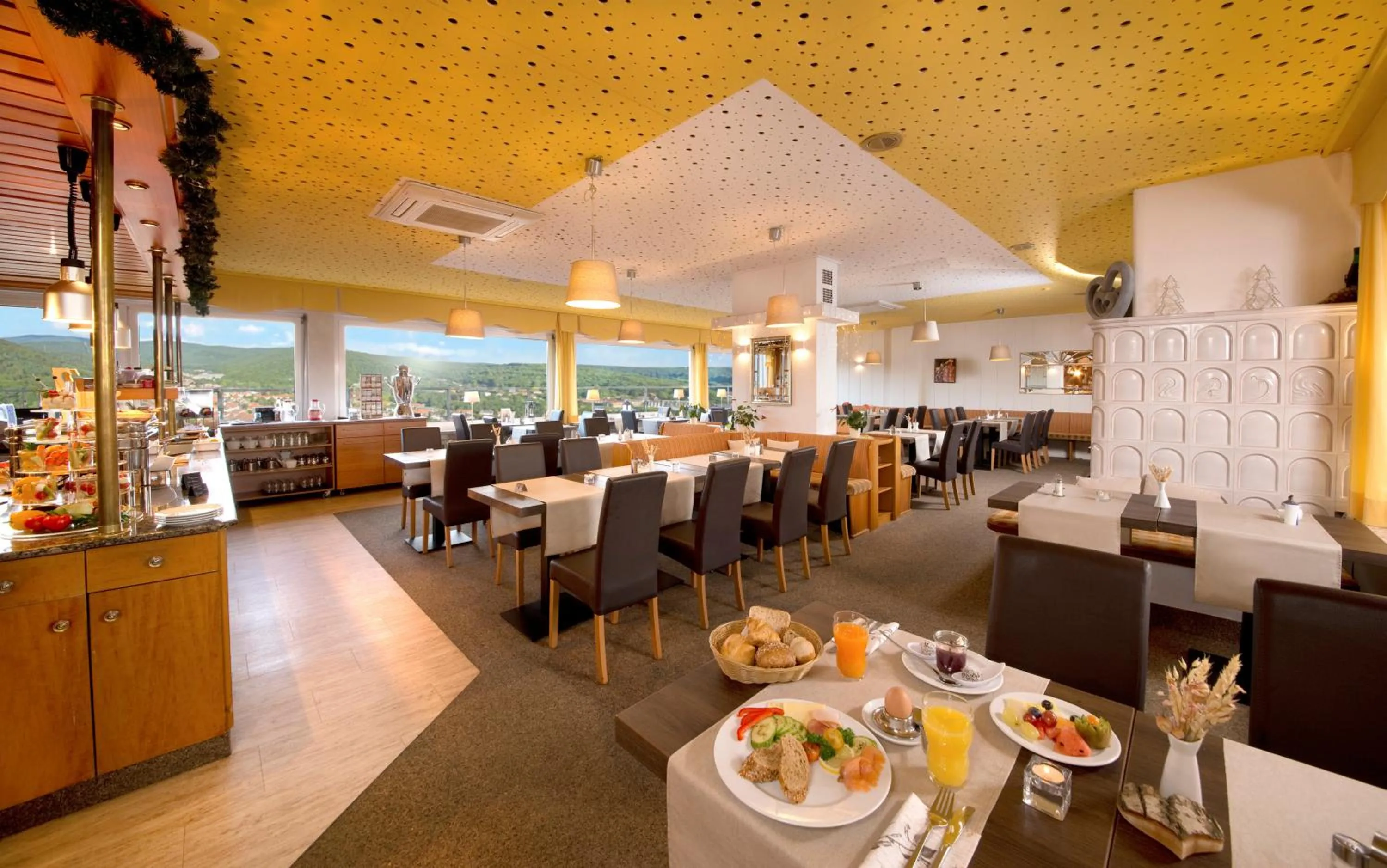 Breakfast in Aktivhotel Heikenberg in Bad Lauterberg