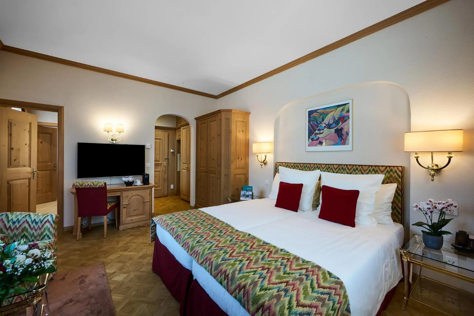 Bedroom, Bed in Hotel Vereina