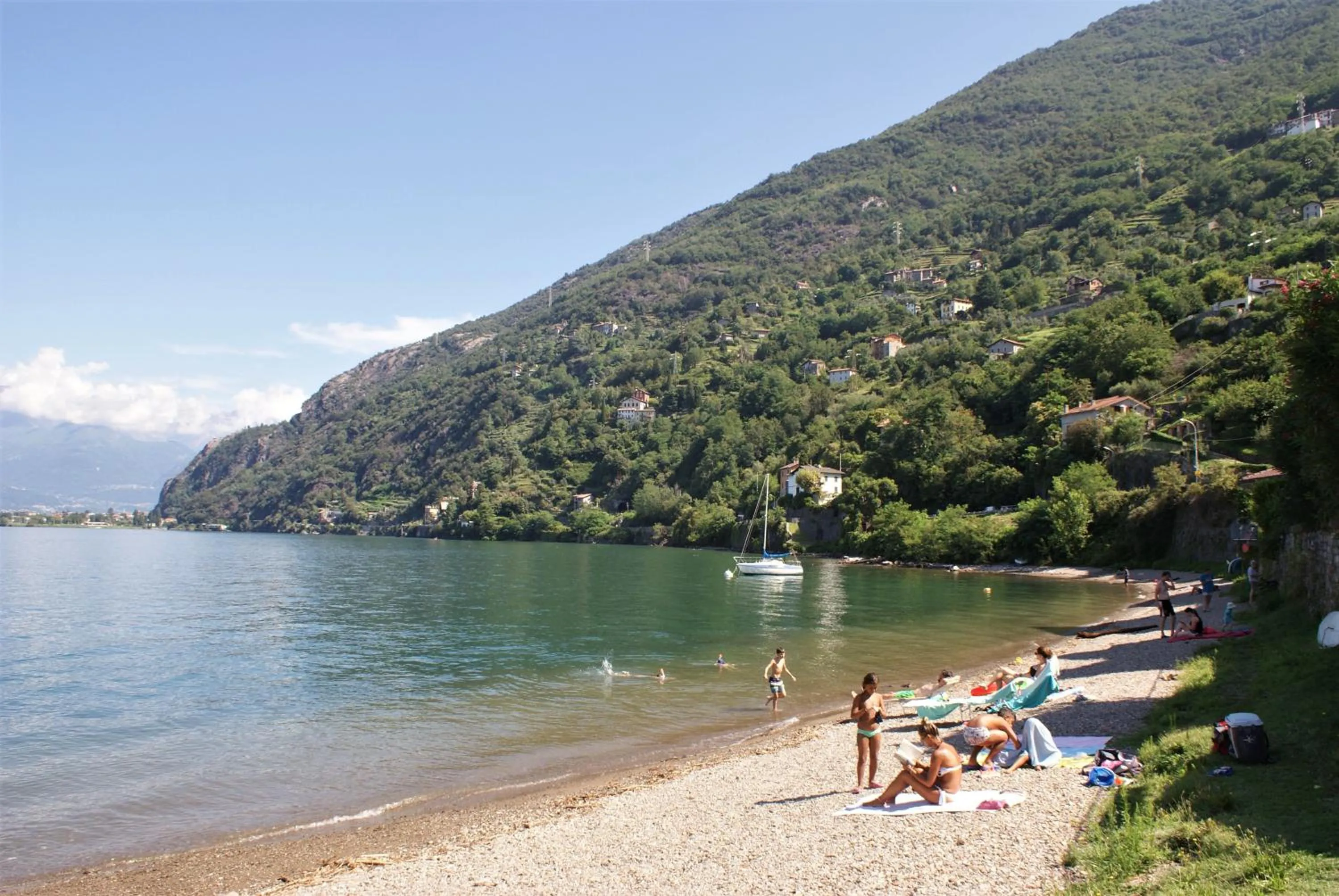Beach in Valle dei Mulini - Lake Como
