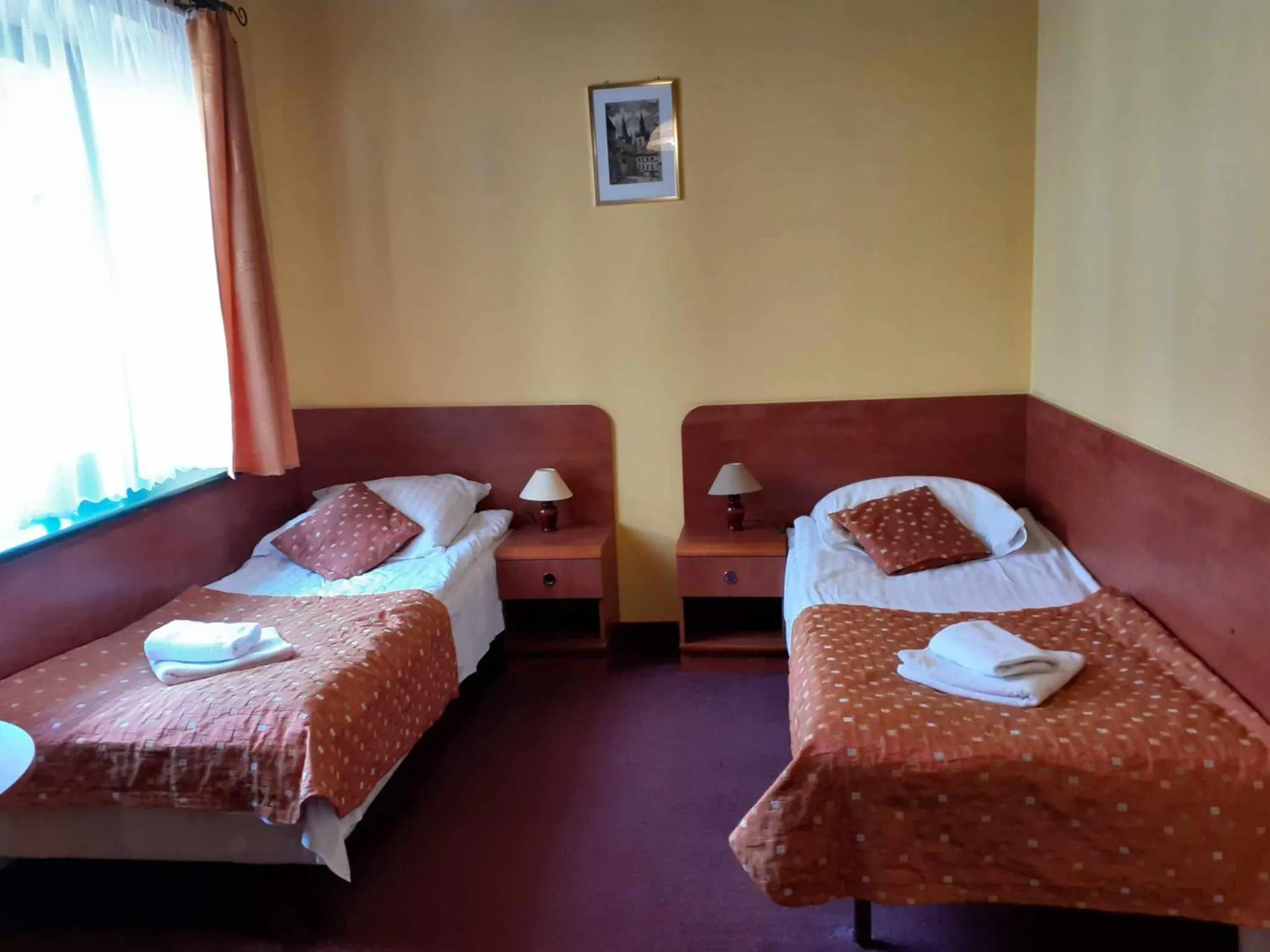 Bed in Hotel Spichlerz