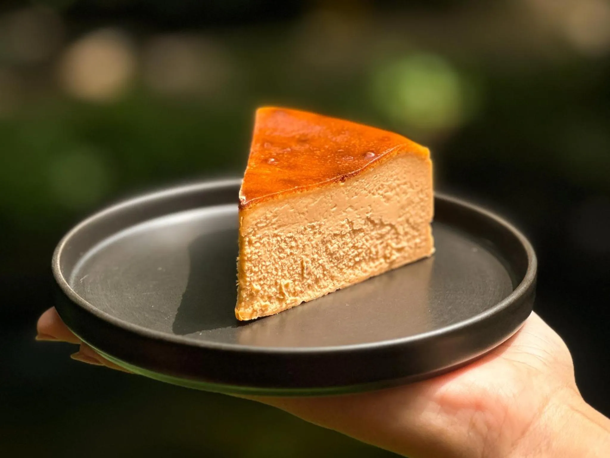 Restaurant/places to eat in Anna-Nava Pakkret Hotel