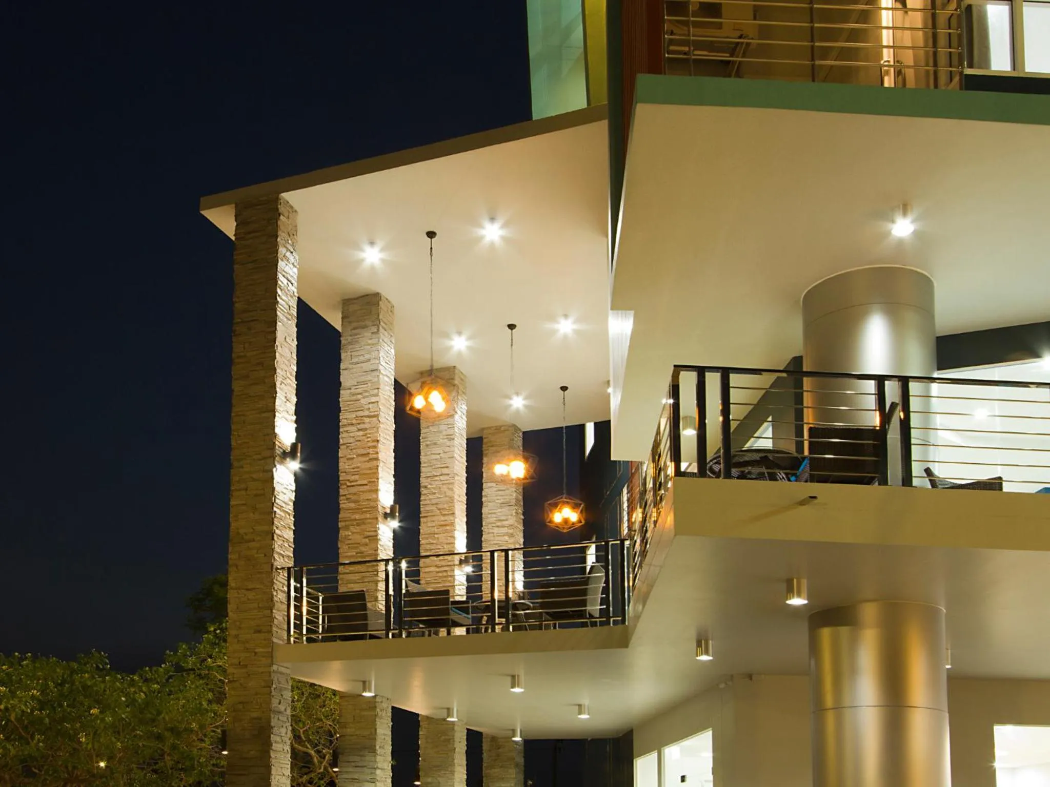 Property building in Anna-Nava Pakkret Hotel