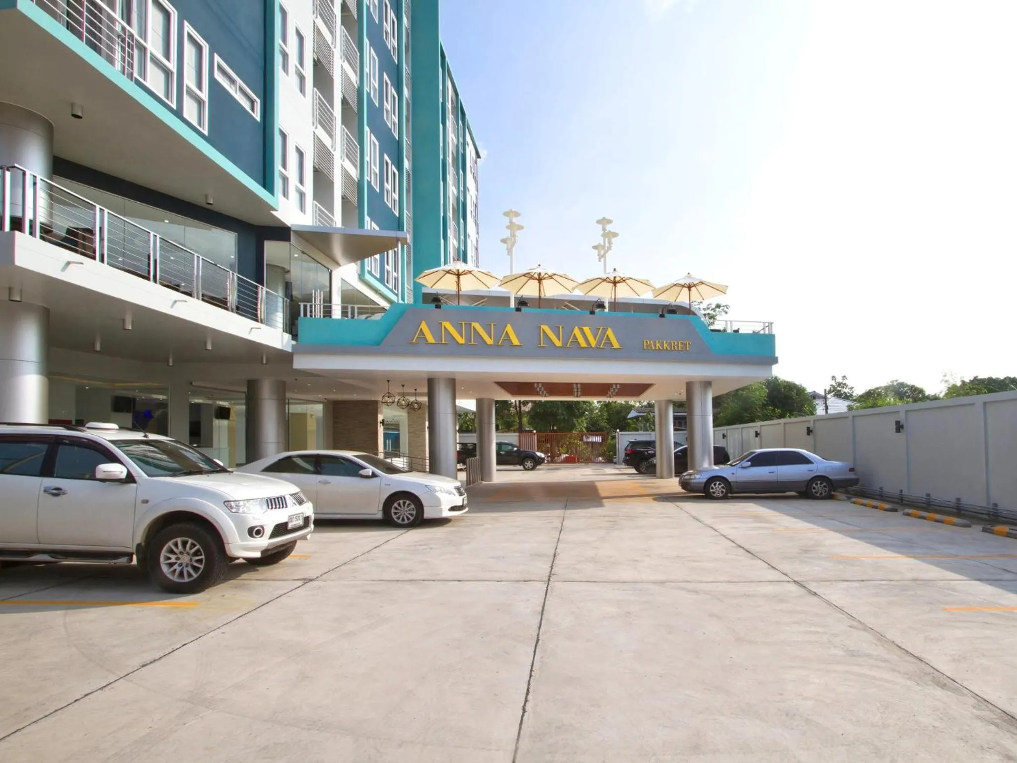 Property building in Anna-Nava Pakkret Hotel