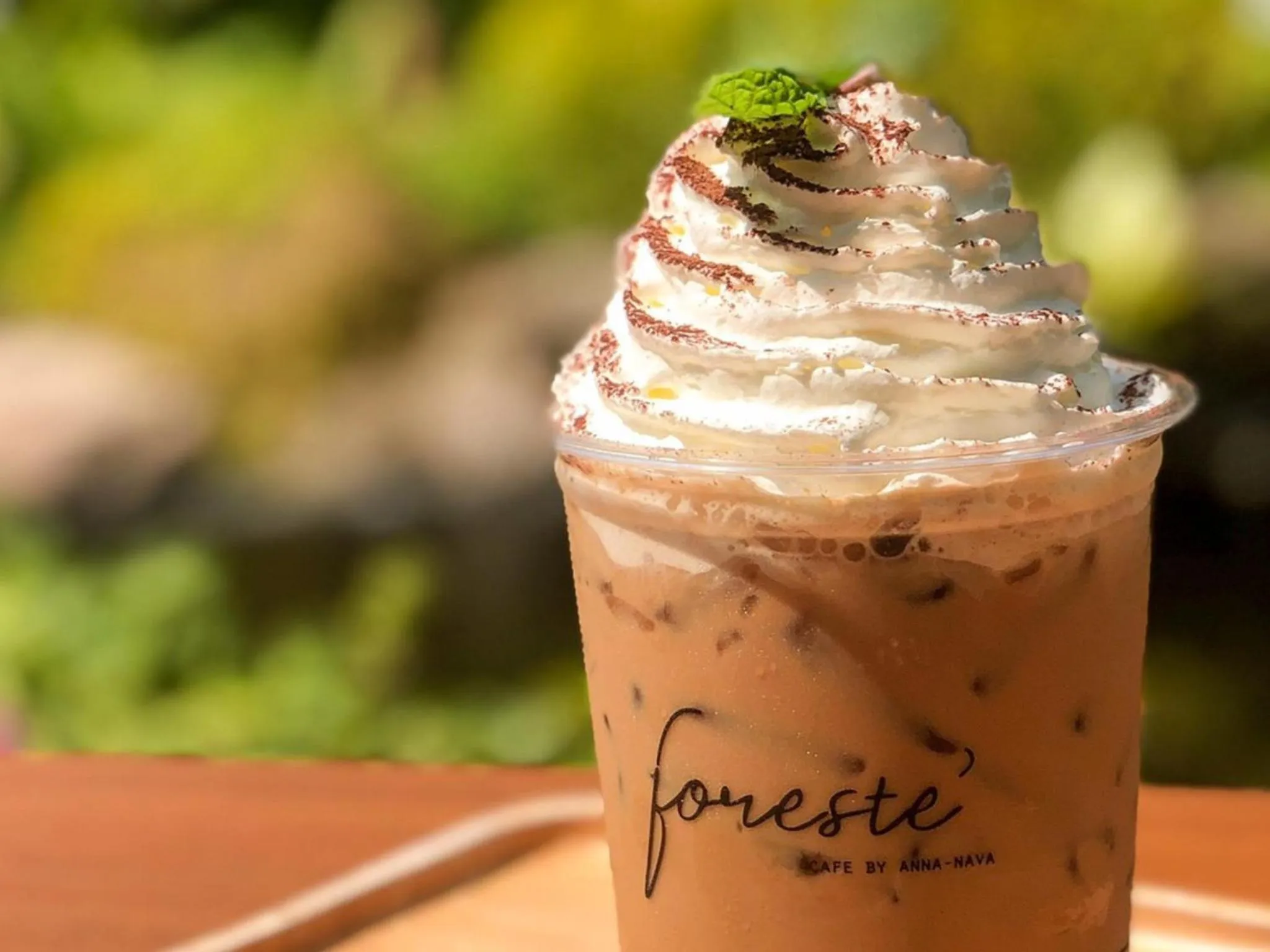 Restaurant/places to eat in Anna-Nava Pakkret Hotel