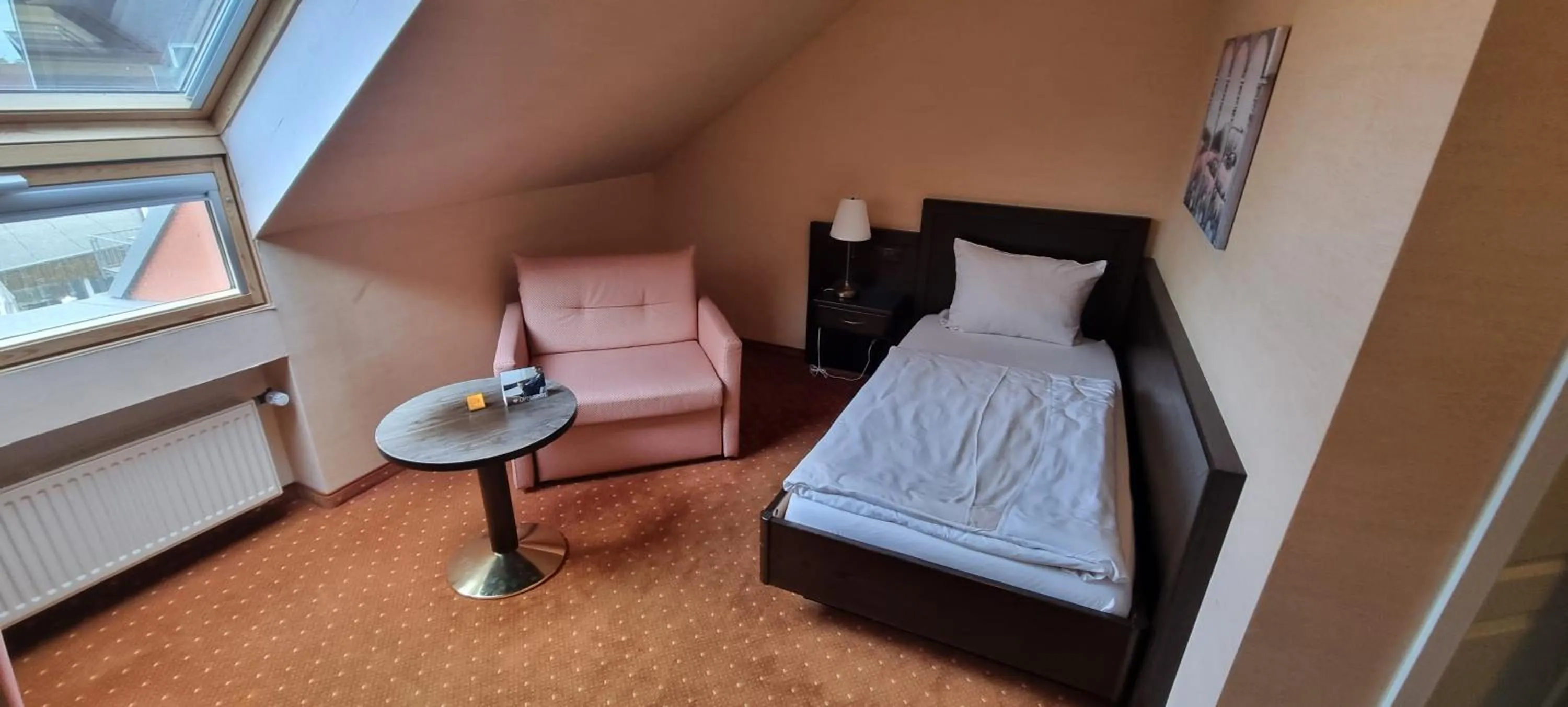 Photo of the whole room, Bed in Hotel Restaurant Bootshaus