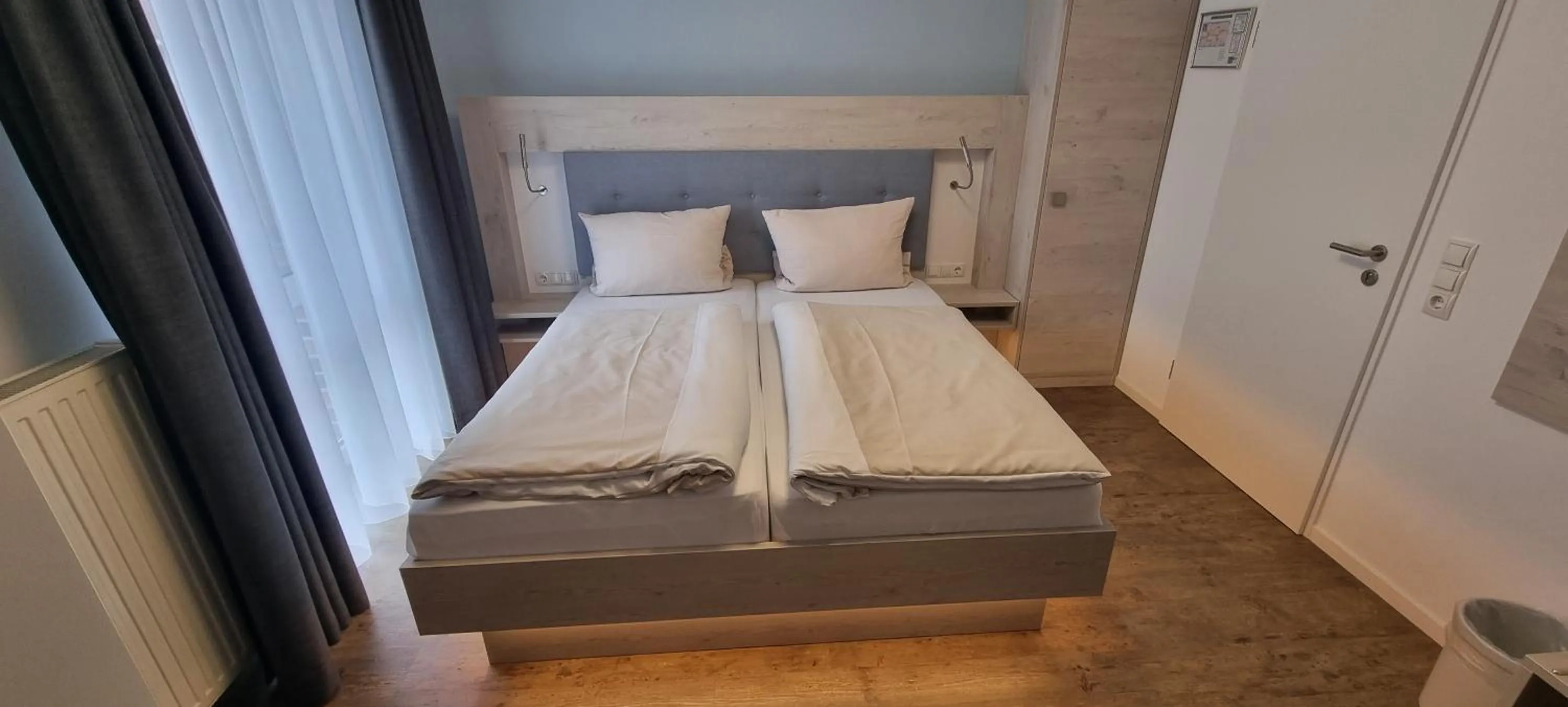 Photo of the whole room, Bed in Hotel Restaurant Bootshaus