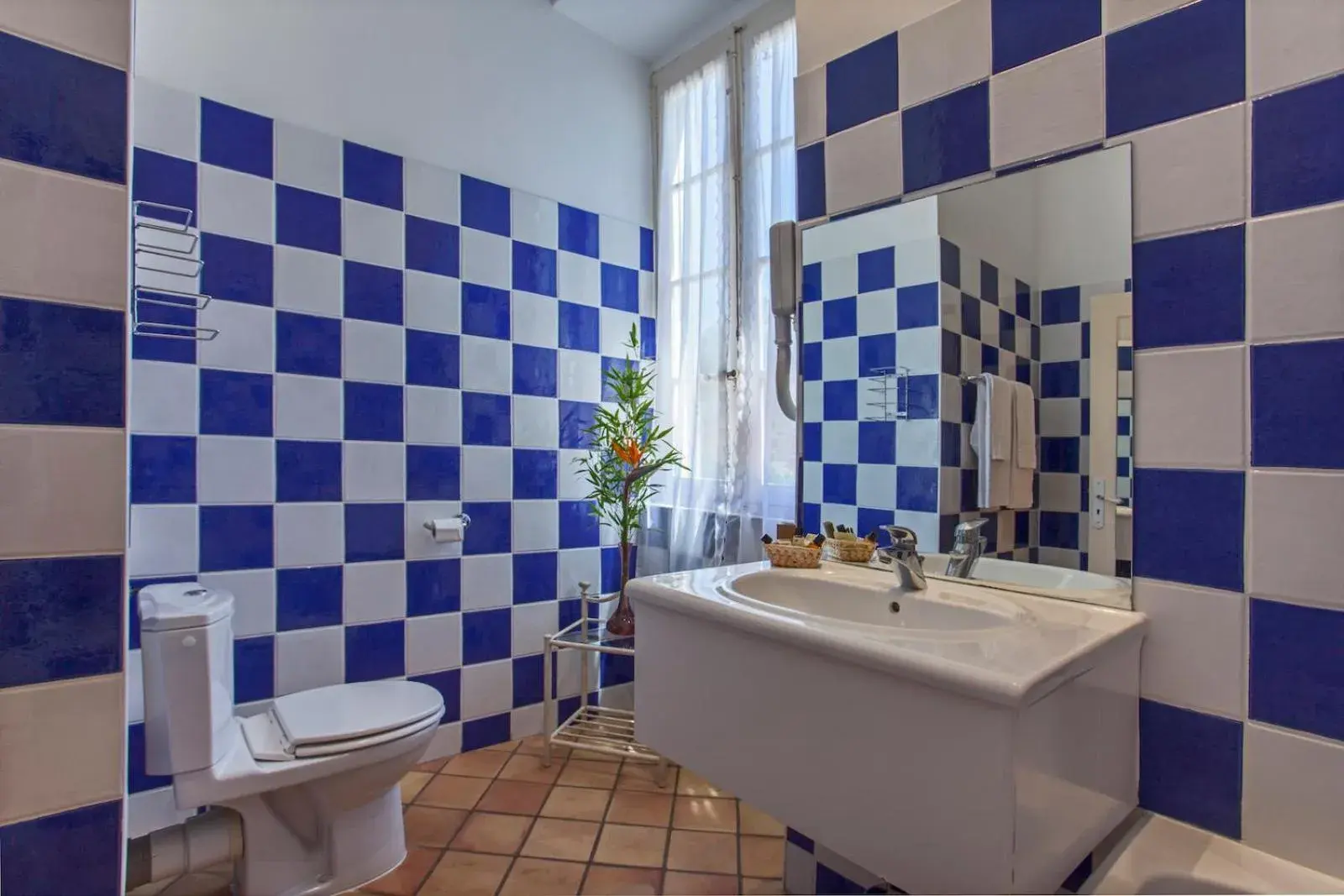 Family Room (4 Adults) in Mare E Monti - Hôtel de Charme Family Room (4 Adults) in Mare E Monti - Hôtel de Charme