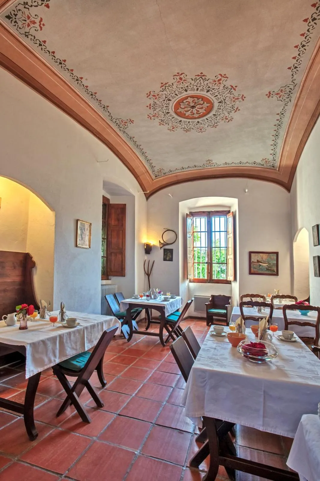 Continental breakfast in Mare E Monti - Hôtel de Charme