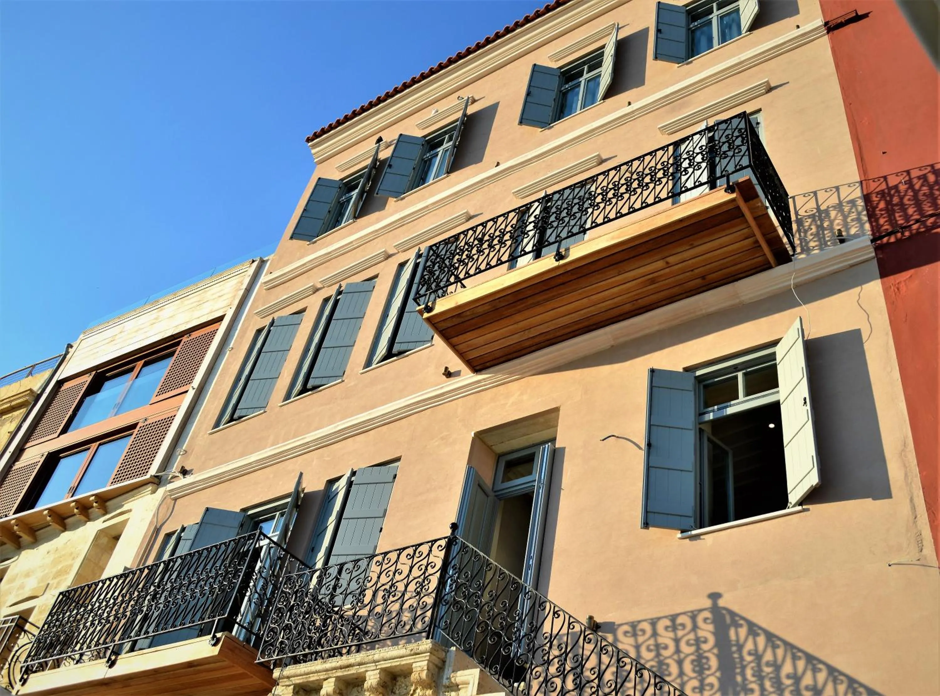 Property building in Scala de Faro