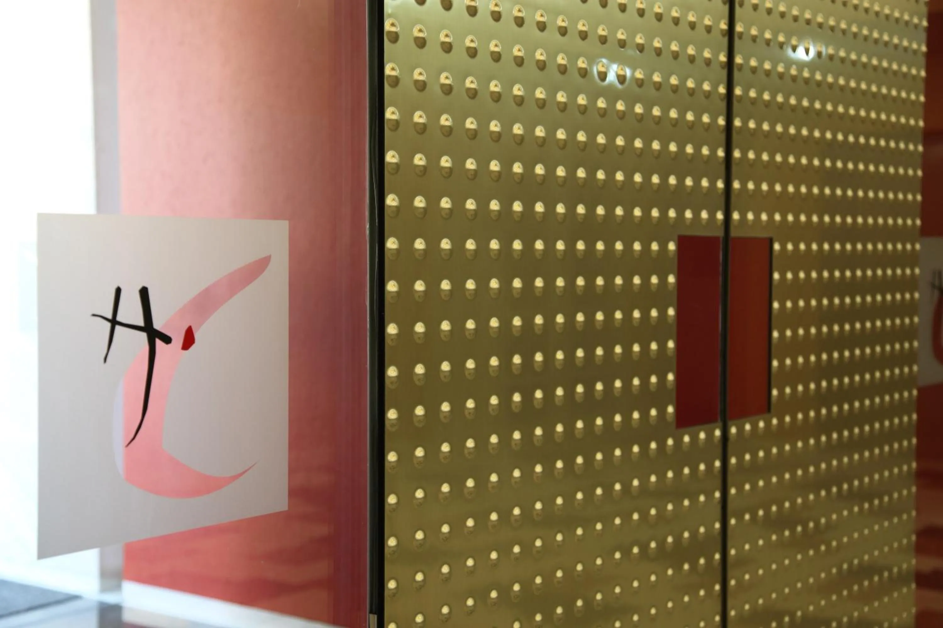 Facade/entrance in Hotel Central