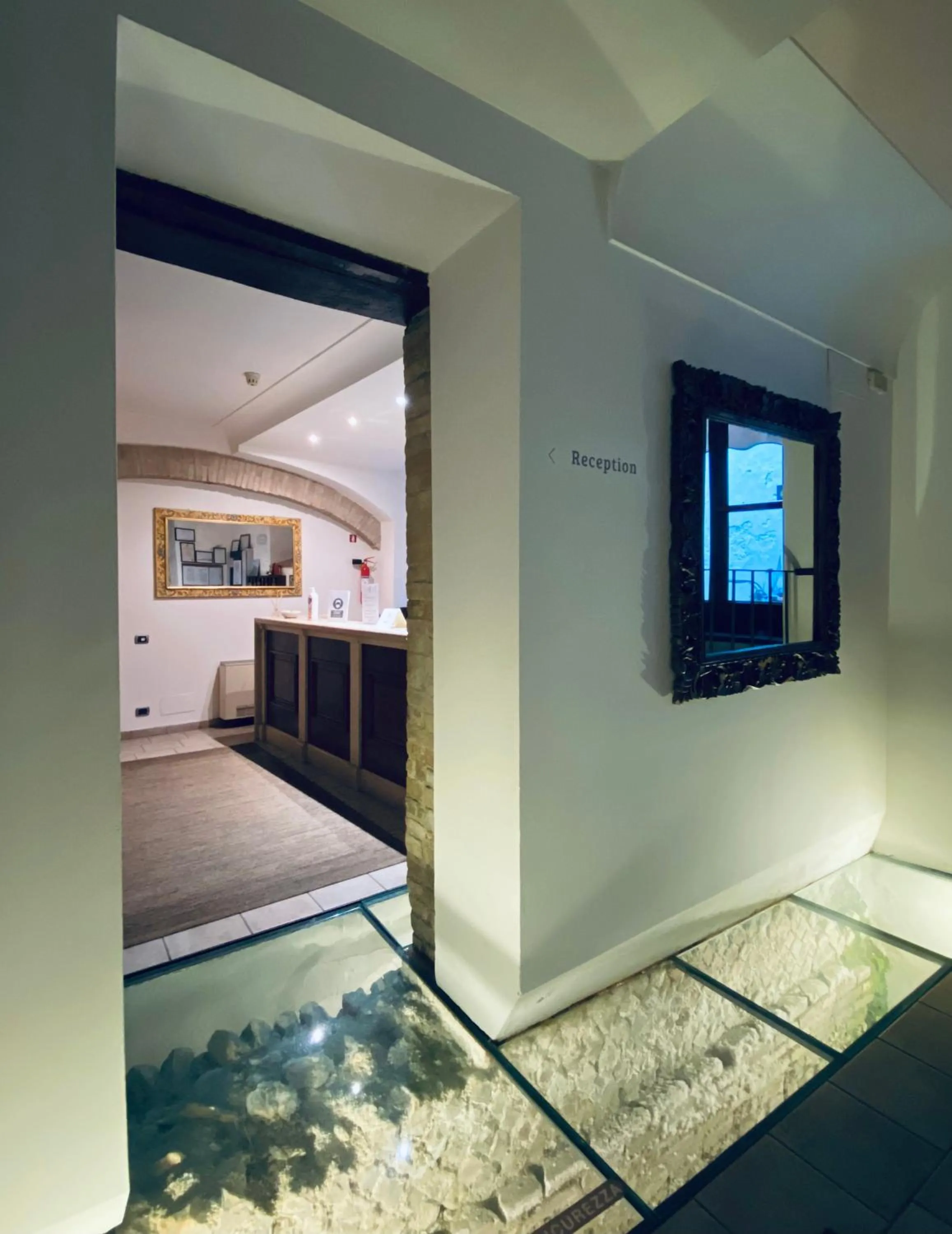 Lobby or reception in Hotel Palazzo Brunamonti