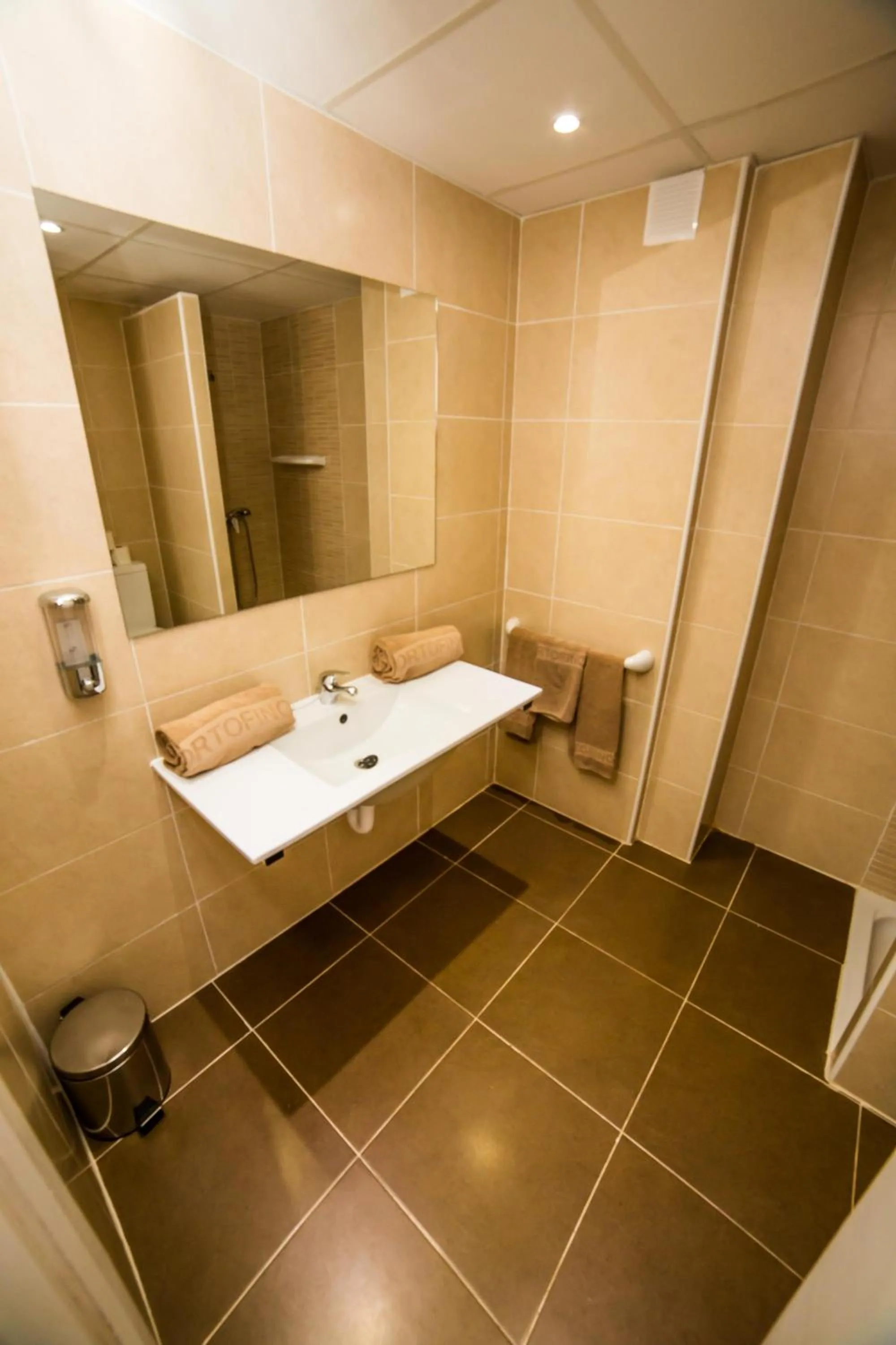 Bathroom in Pierre & Vacances Mallorca Portofino