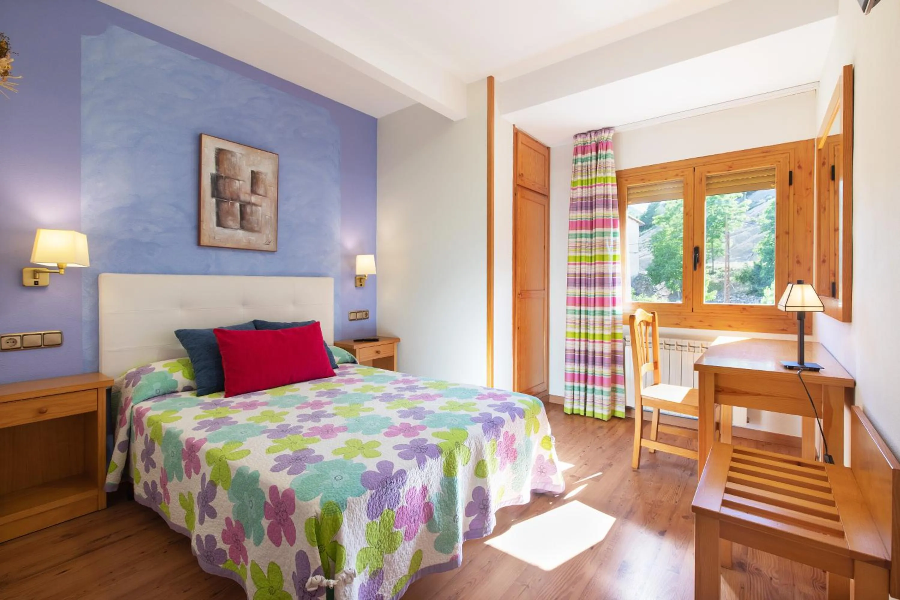 Bed in Hotel Cinca