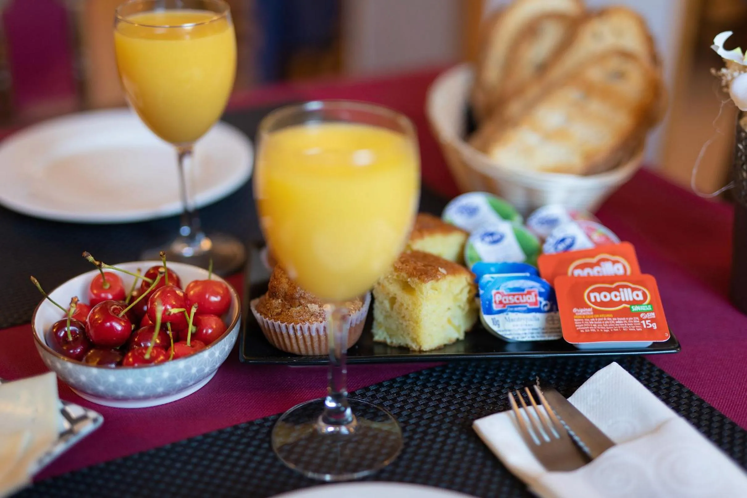 Buffet breakfast in Hotel Cinca