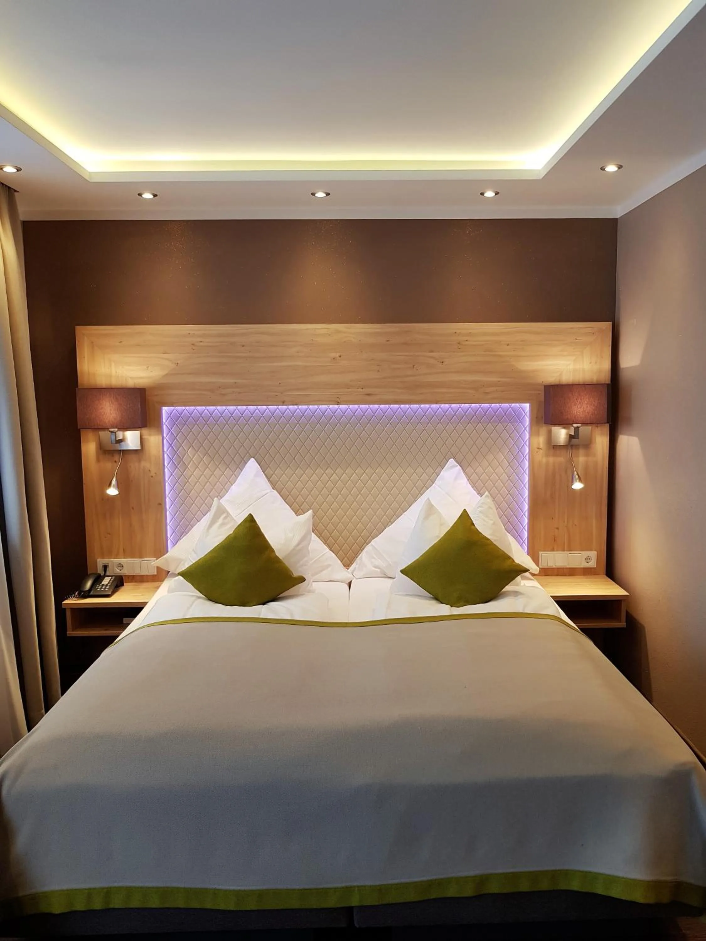 Bed in Apparthotel Garni Superior Simsseeblick