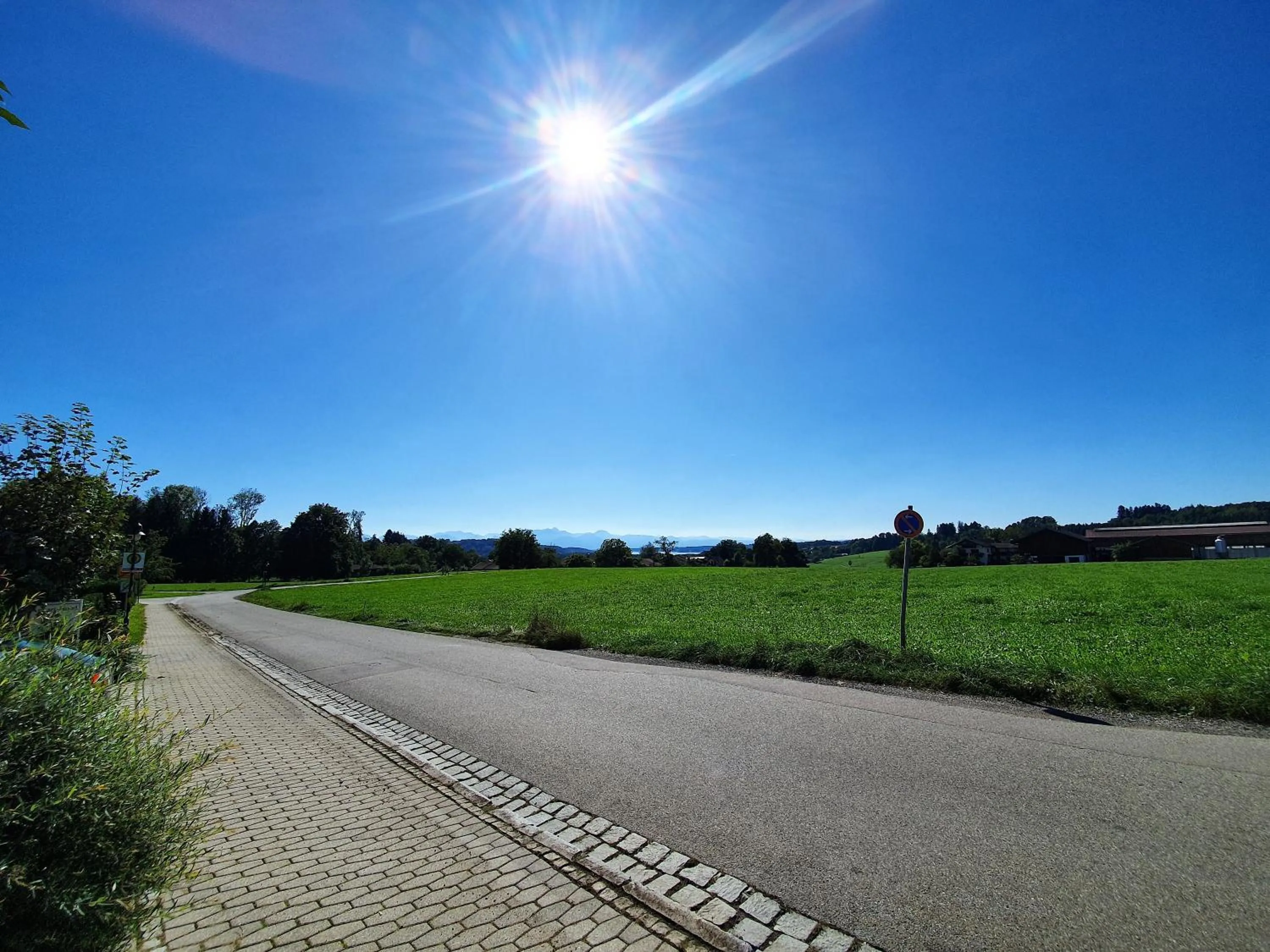 Lake view in Apparthotel Garni Superior Simsseeblick