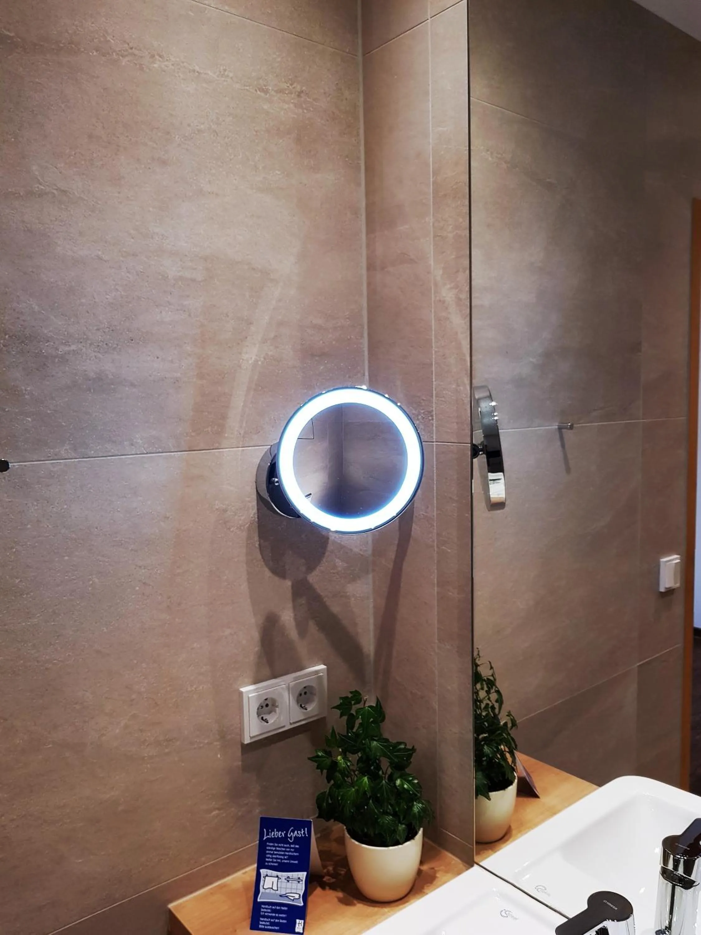 Bathroom in Apparthotel Garni Superior Simsseeblick