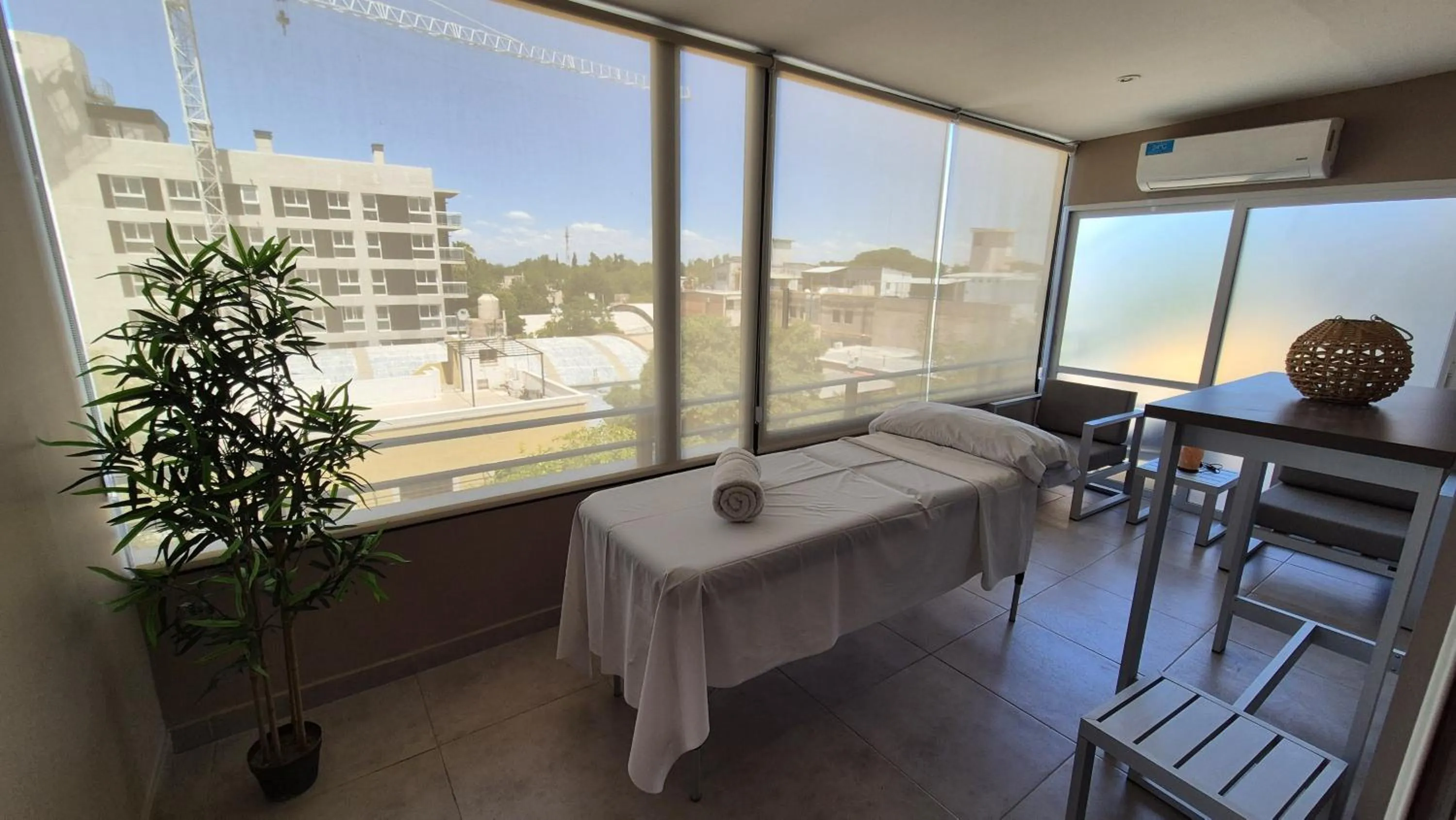 Massage in DAKAR HOTEL