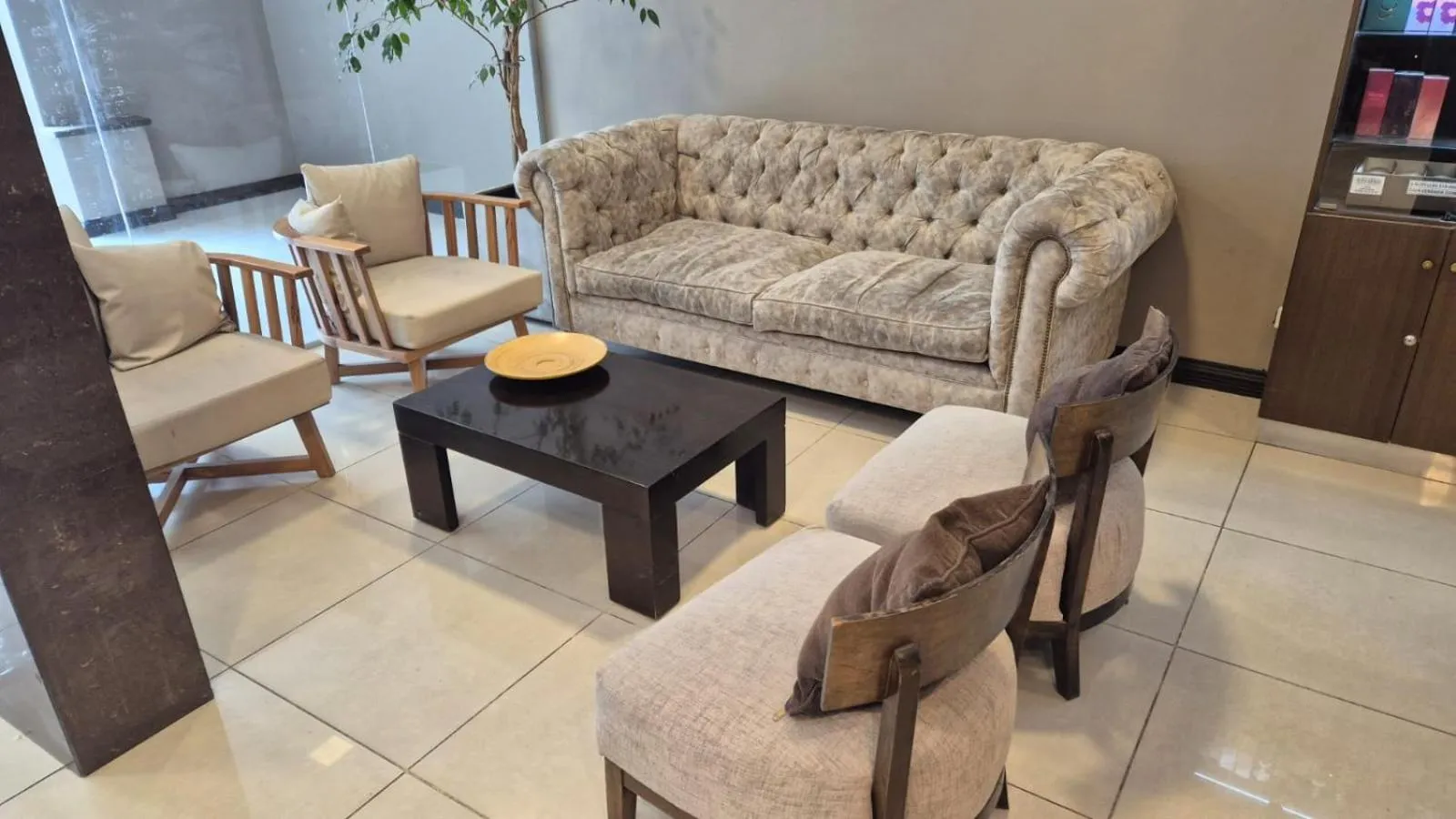 Lobby or reception in DAKAR HOTEL