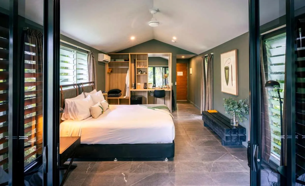 Bedroom, Bed in Daintree Ecolodge