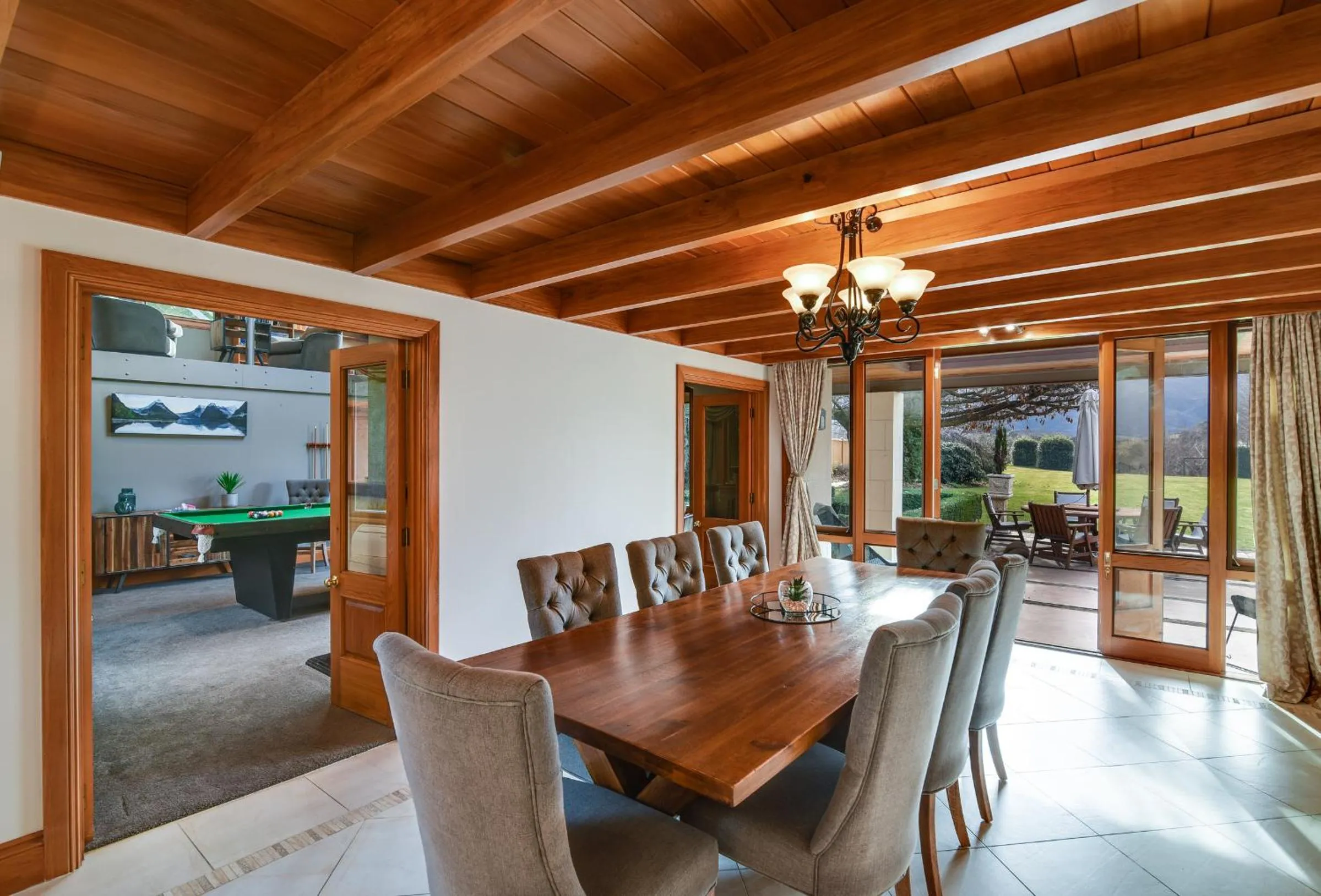 Manata Homestead & Lodge