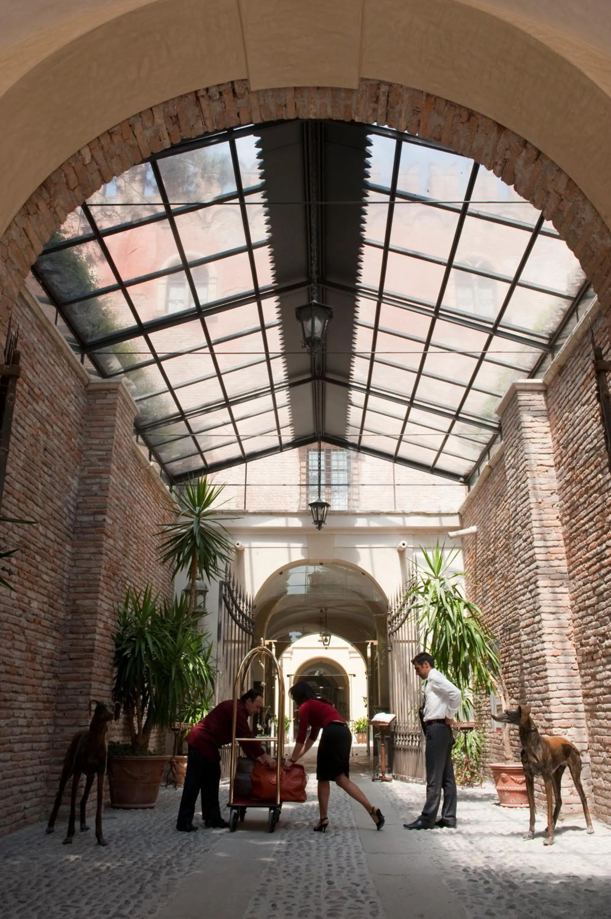 Lobby or reception in Relais Castello Bevilacqua
