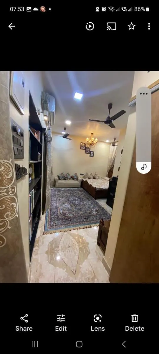 One-Bedroom Apartment in Sufi Khandar Home Stay