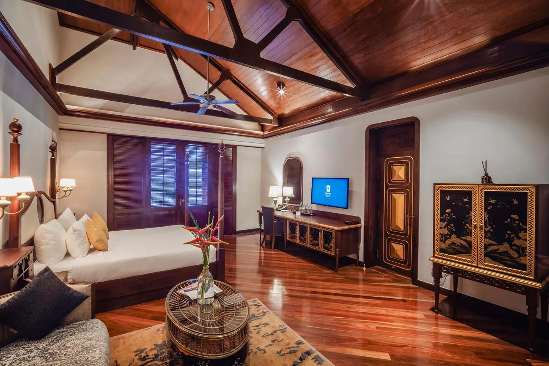 Bed in Furama Resort Danang