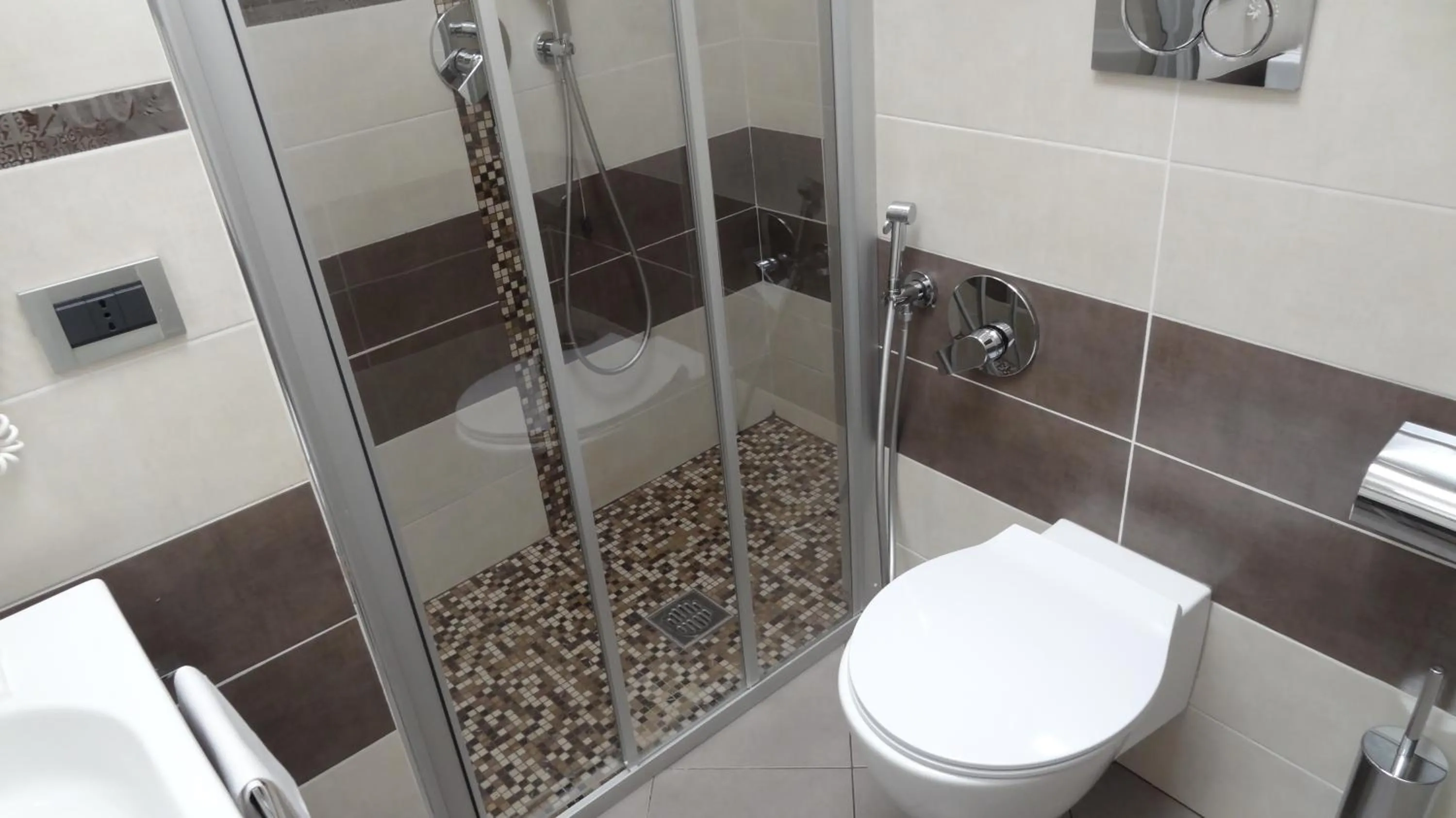 Bathroom in Hotel Piacenza