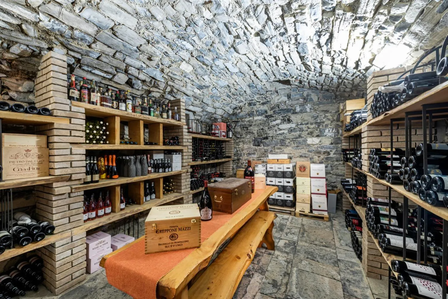 Shopping Area in Locanda Sant' Anna