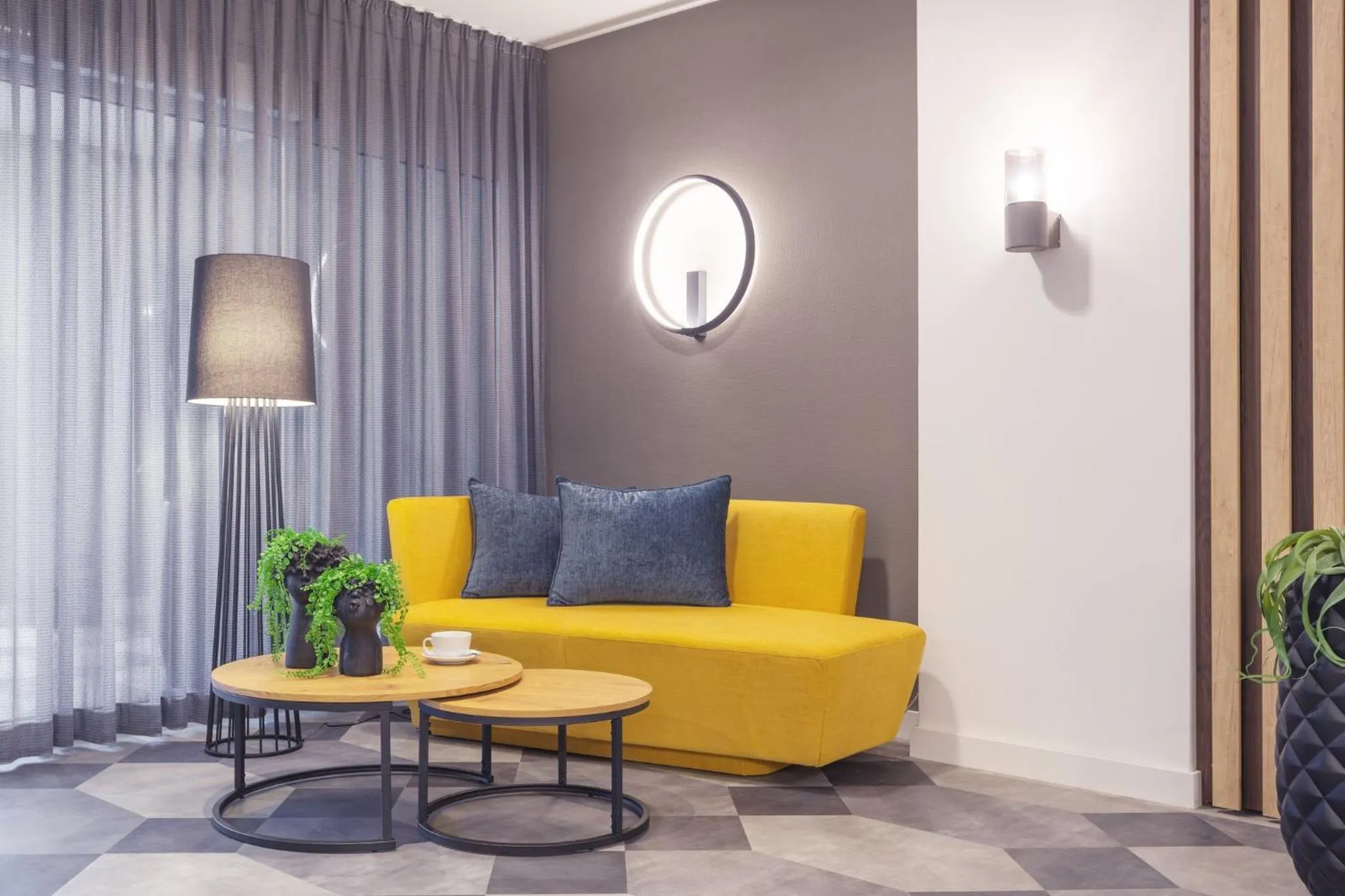 Property building in Garner Hotel Elmshorn by IHG