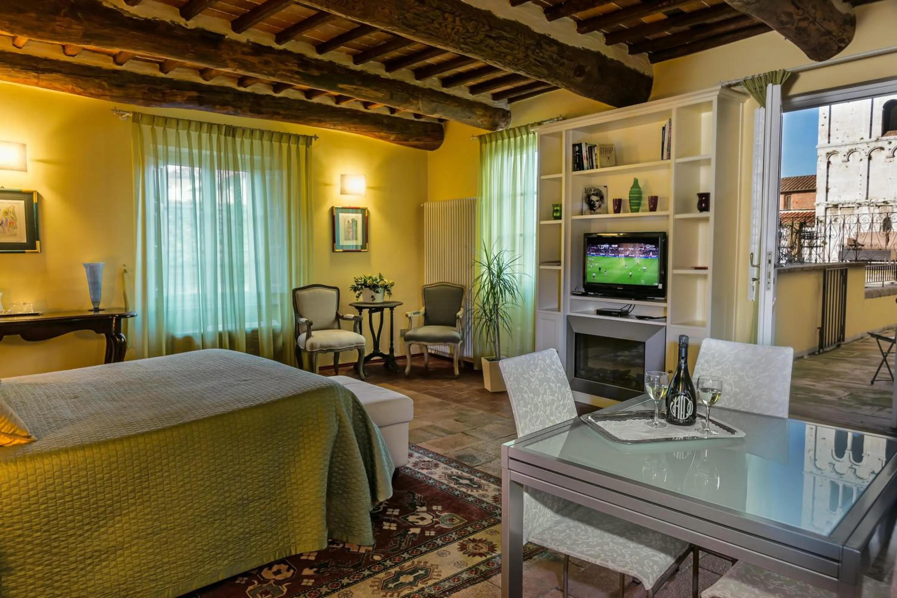 Decorative detail in Antica Residenza Dell'Angelo